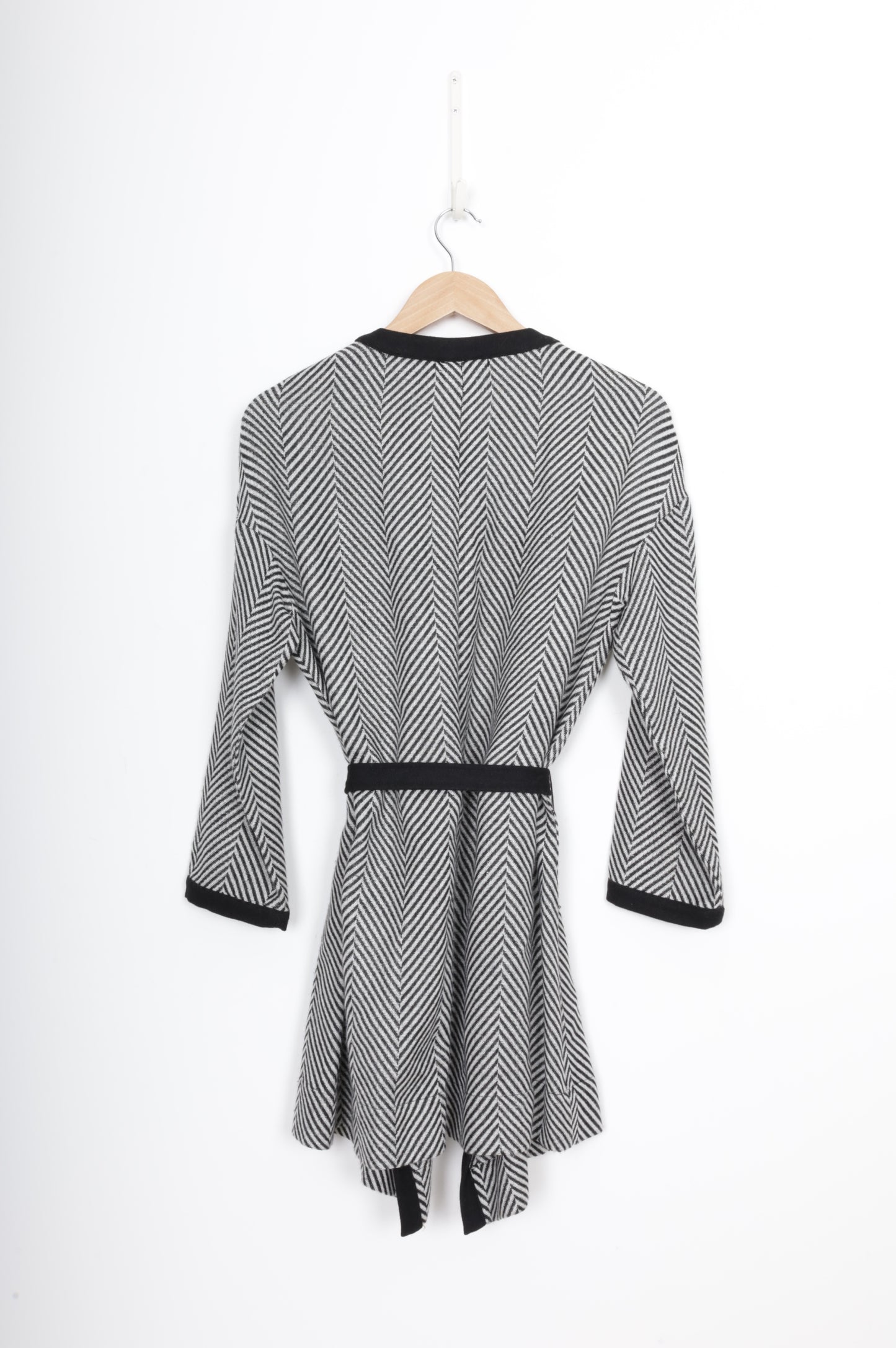 Ruby Womens Black Cardigan Size 8