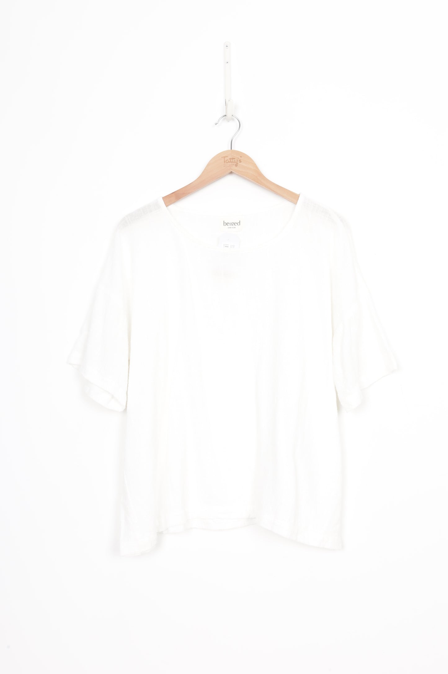 Beiged Womens White Top Size O/S