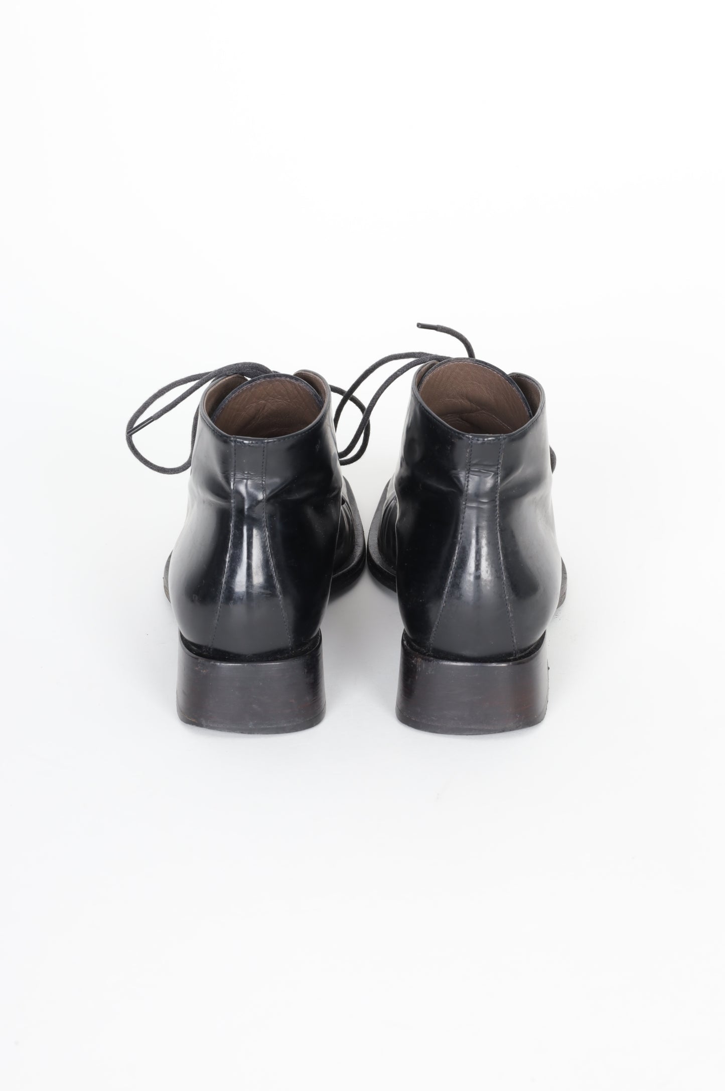 Bally Womens Black Shoes Size EU 37