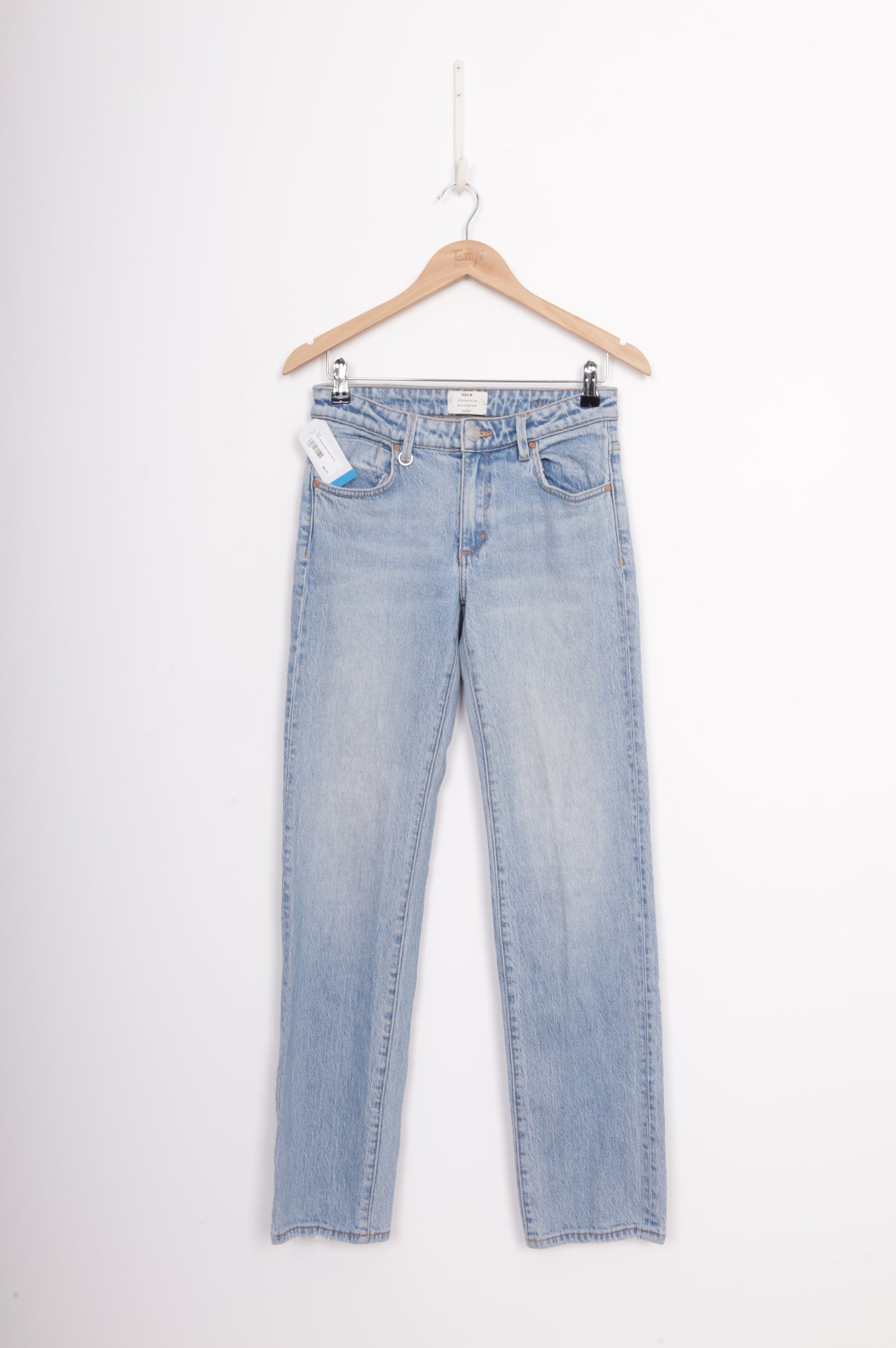 Neuw Womens Blue Jeans Size 24