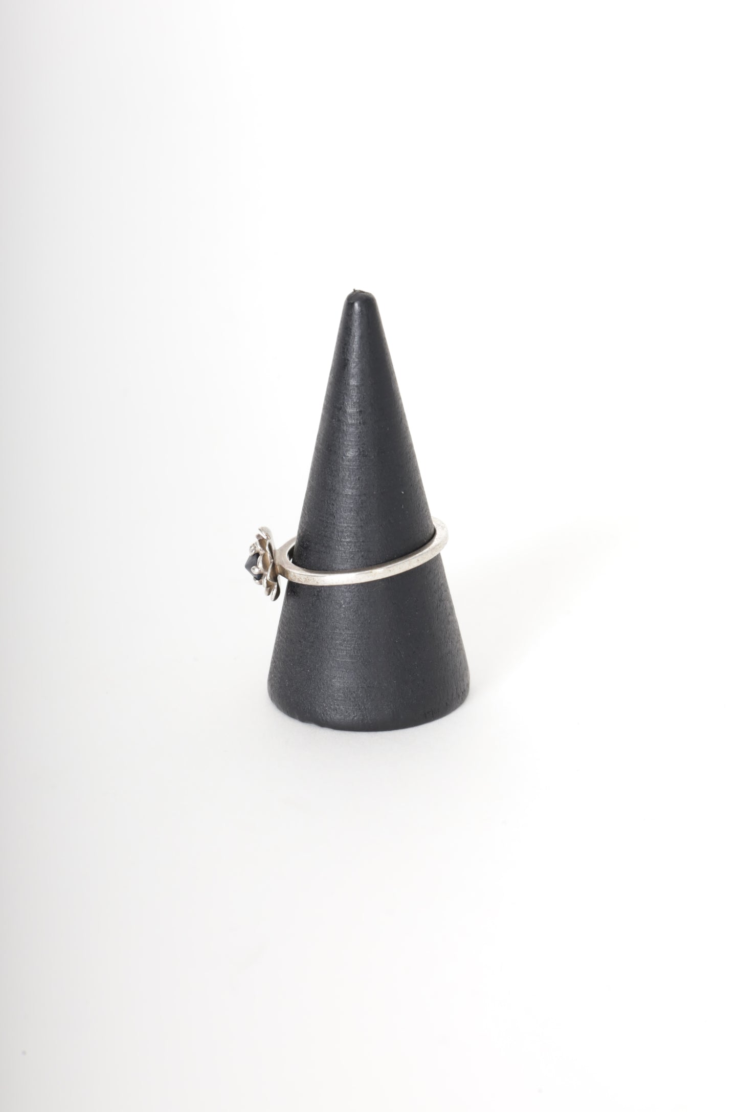 Meadowlark Womens Silver Ring Size 7.5