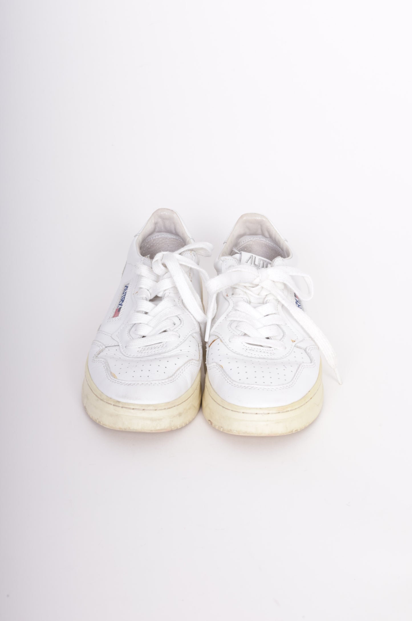 Autry Womens White Sneakers Size 38