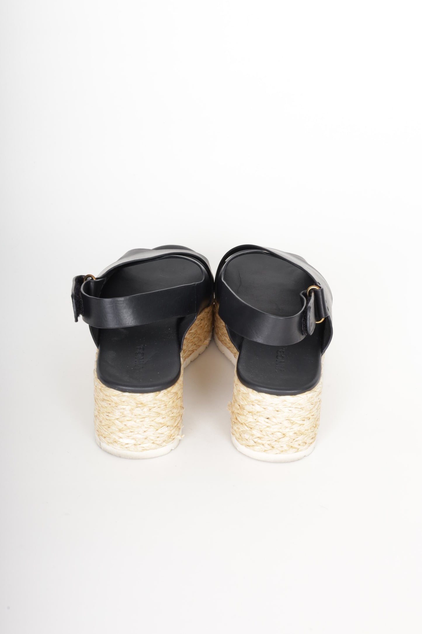 Vince Womens Black Shoes Size EU 37