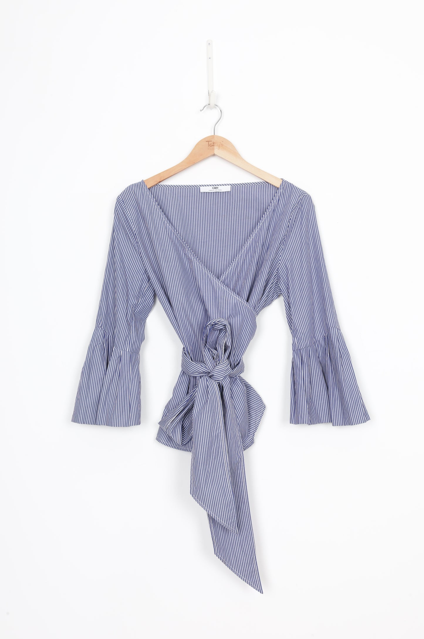C&M Camilla and Marc Womens Blue Top Size 12