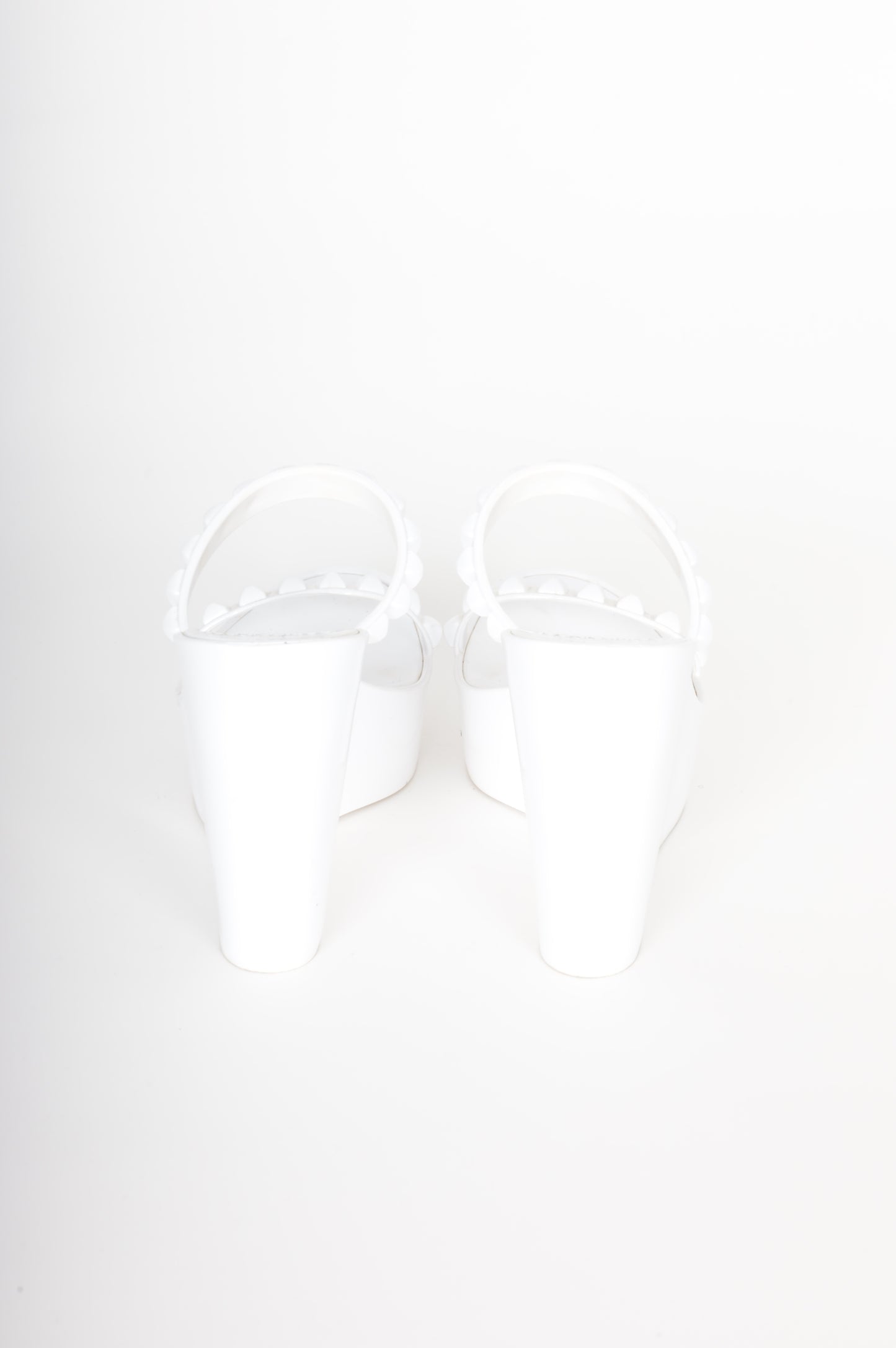 Carmen Sol Womens White Heels Size EU 38