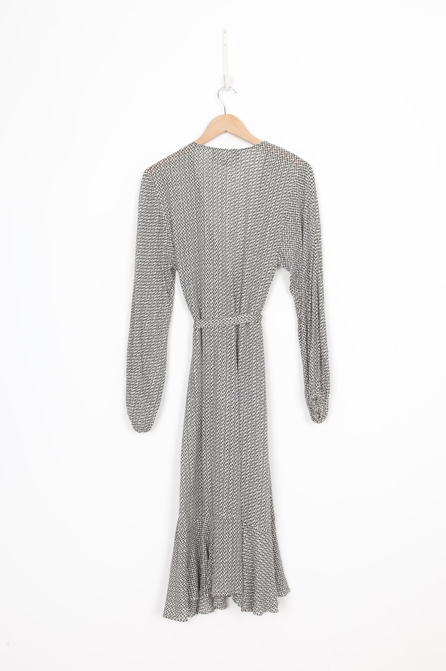 Moochi Womens White Dress Size 8