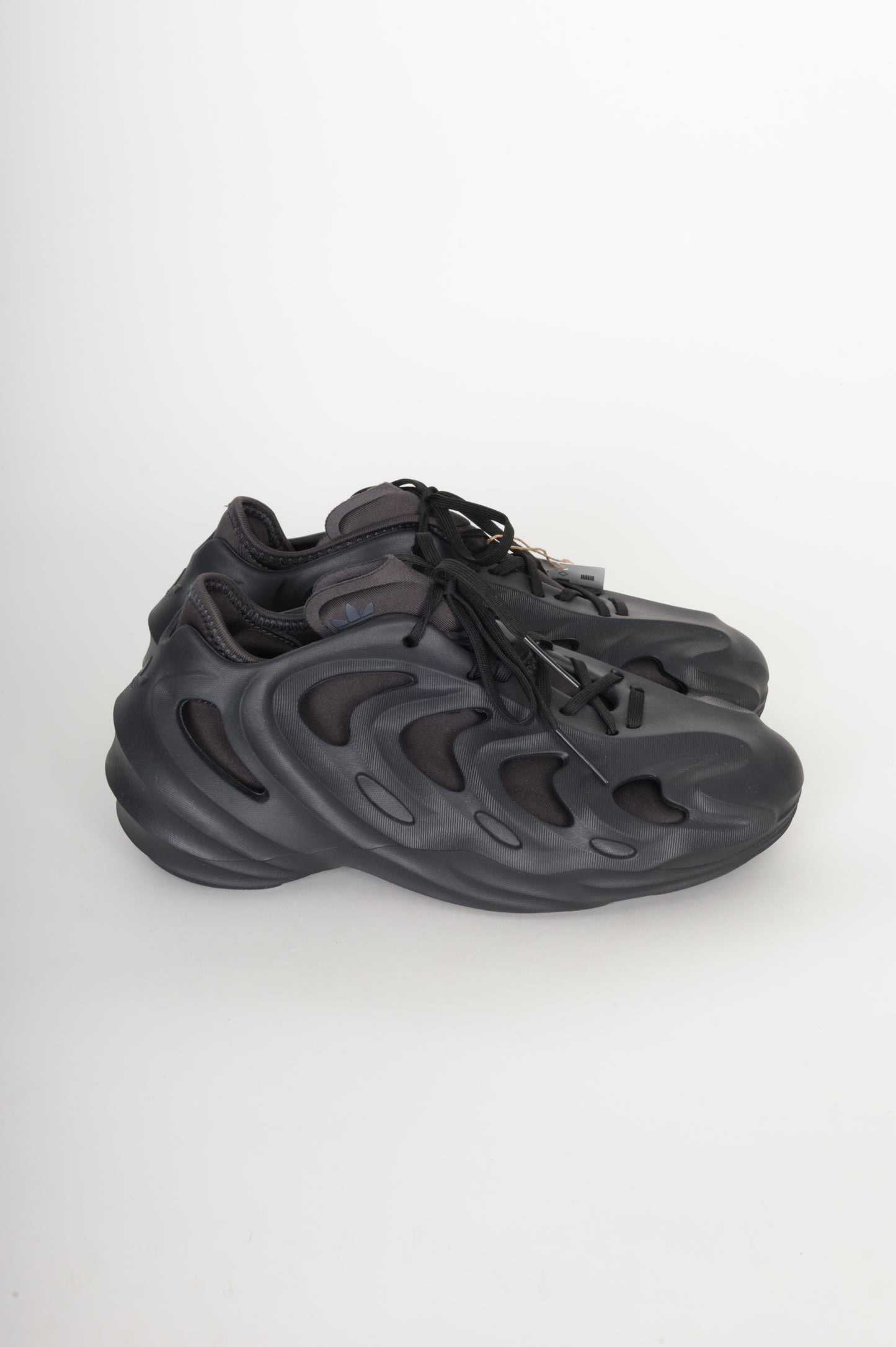 Adidas Mens Black Sneakers Size EU 40