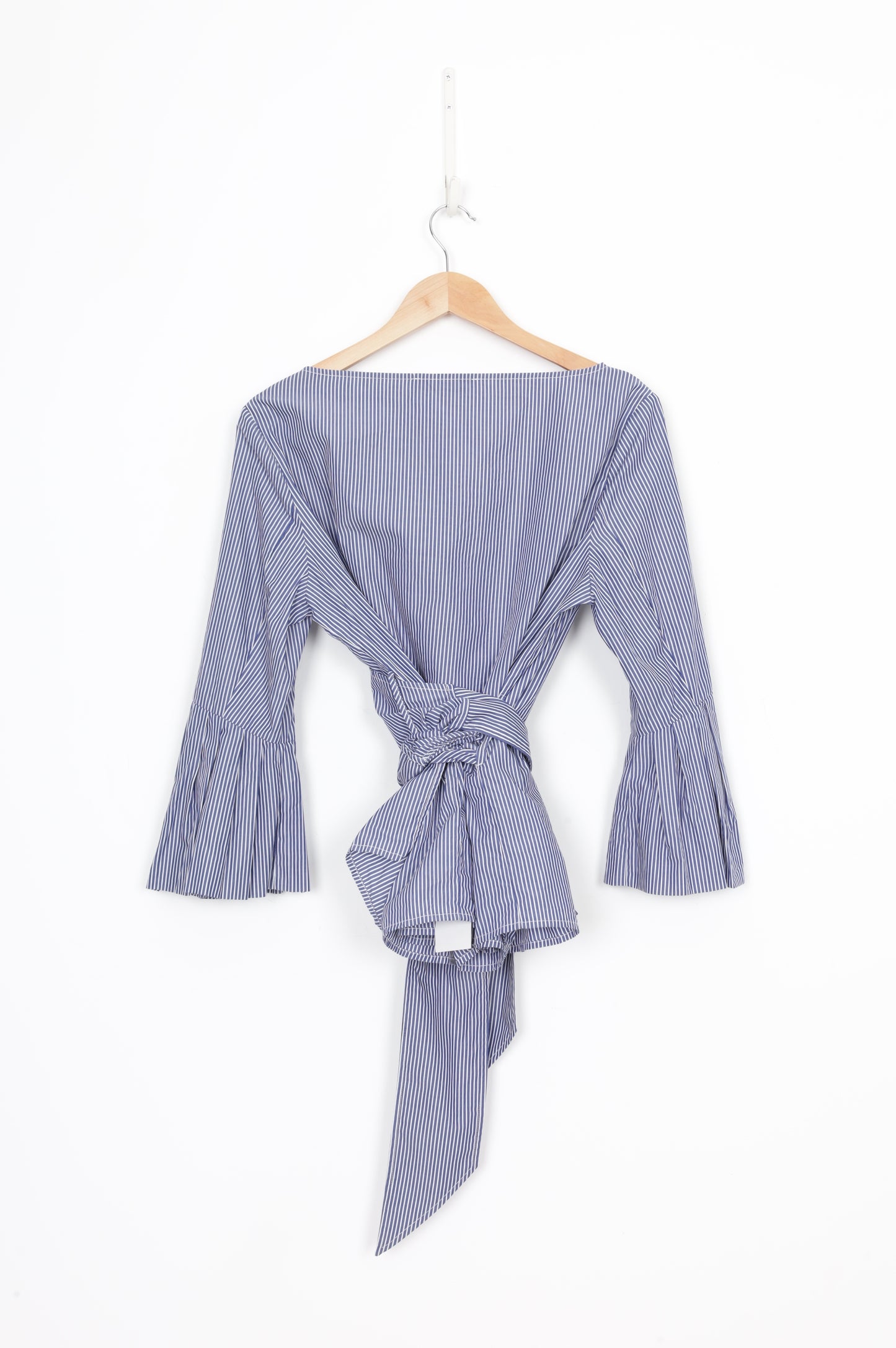 C&M Camilla and Marc Womens Blue Top Size 12