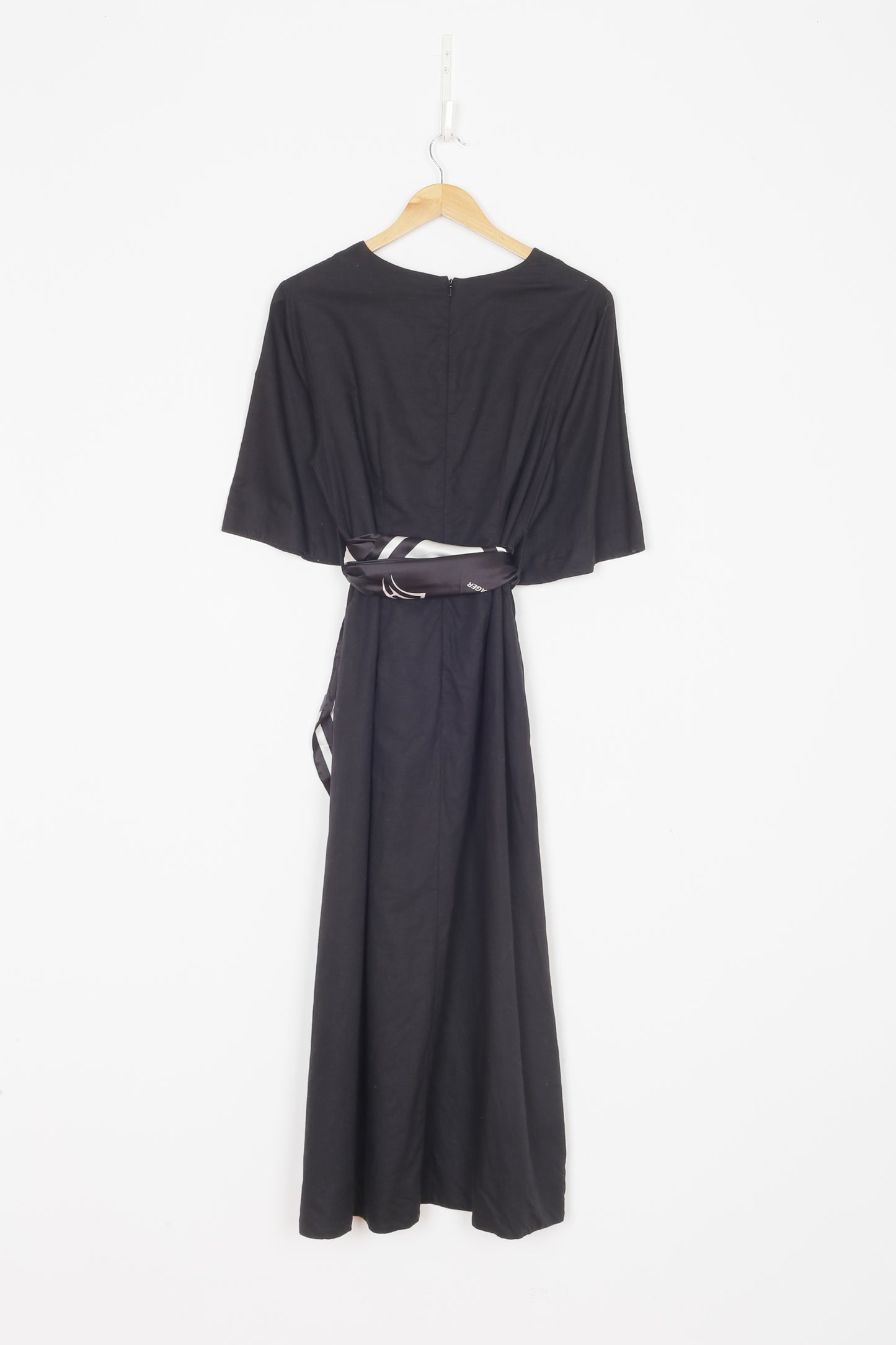 Wynn Hamlyn Womens Black Dress Size 12