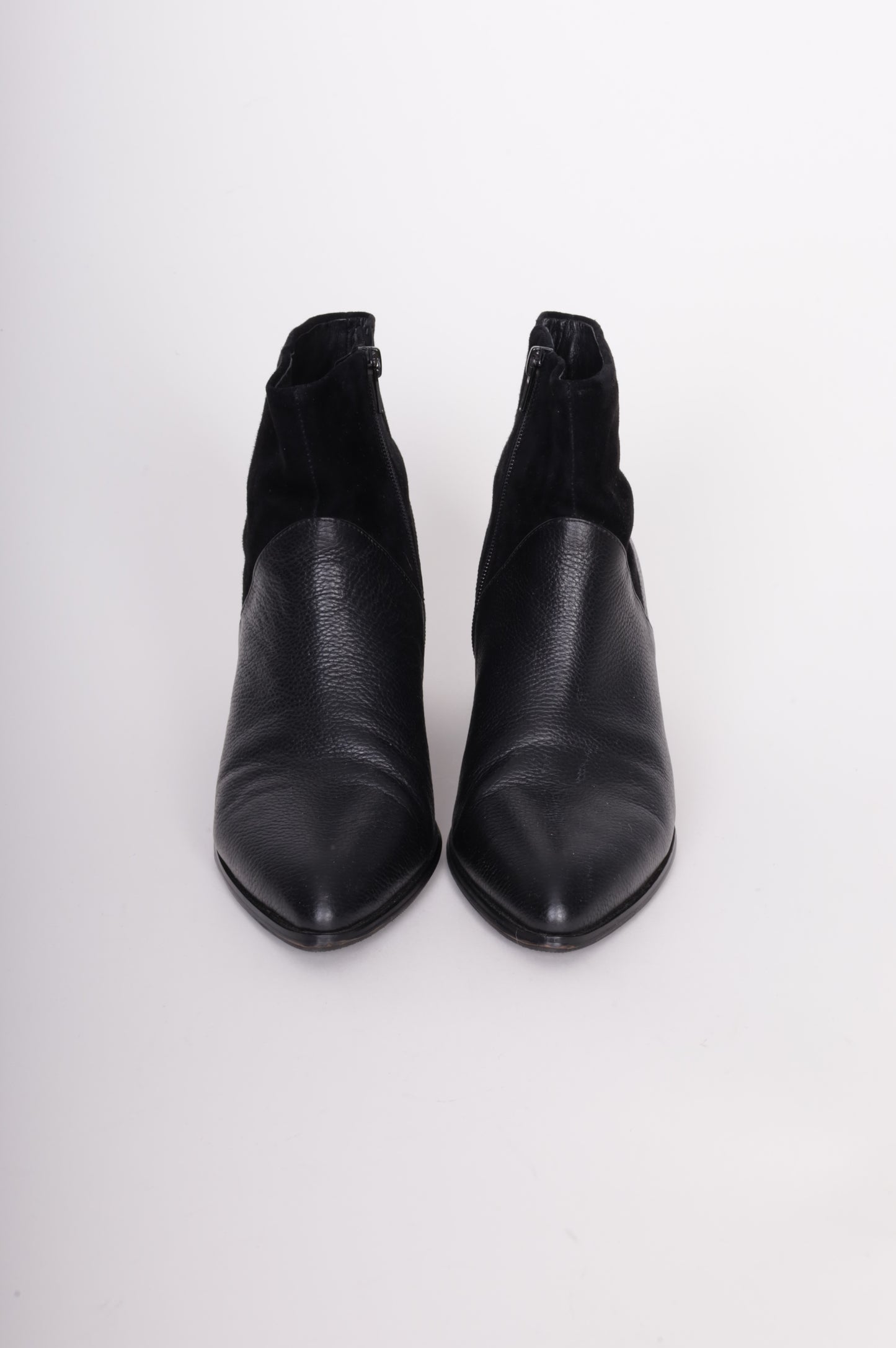 Mi Piaci Womens Black Boots Size 40