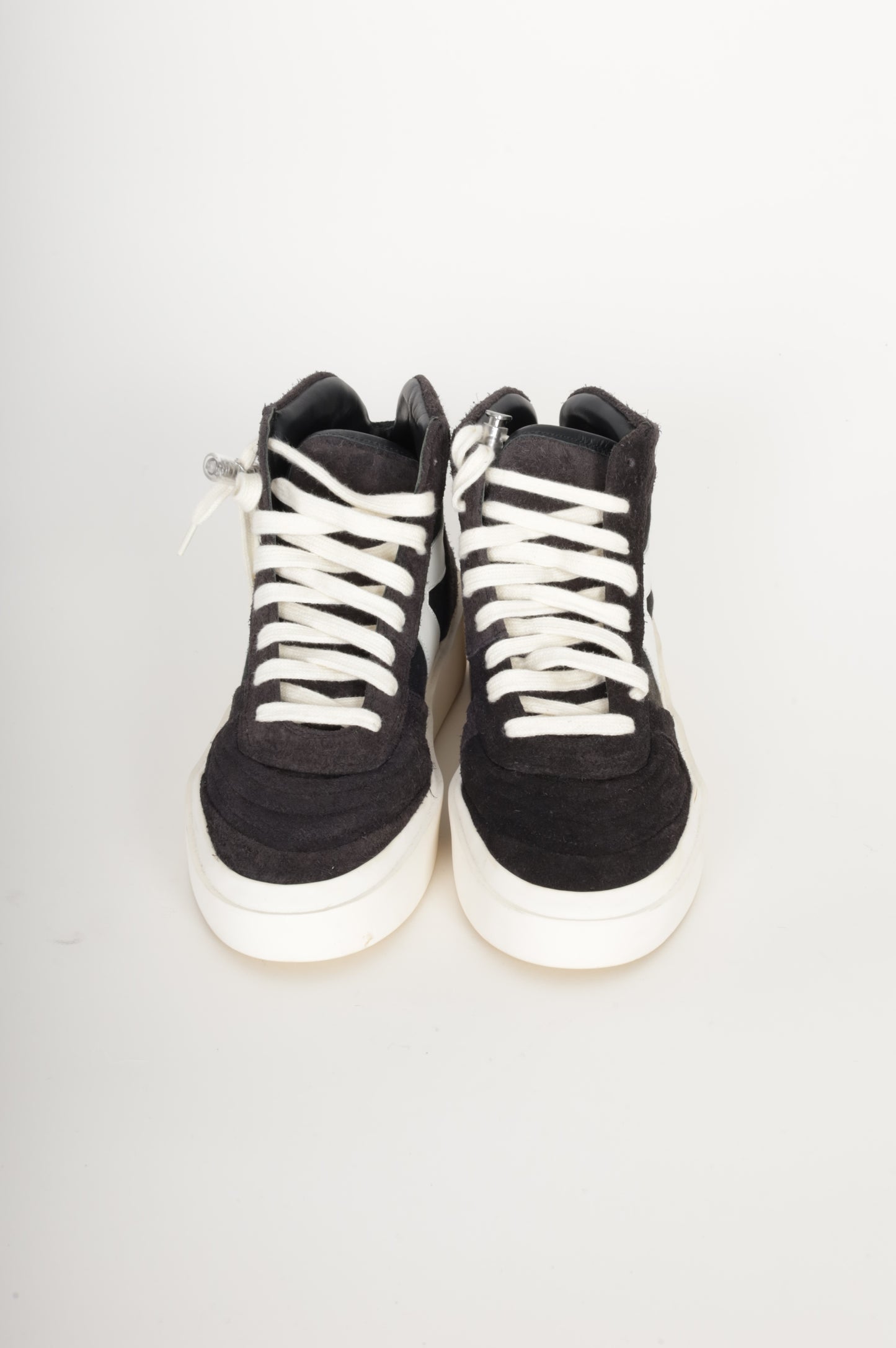 Fear of God Unisex Black Sneakers Size EU 40