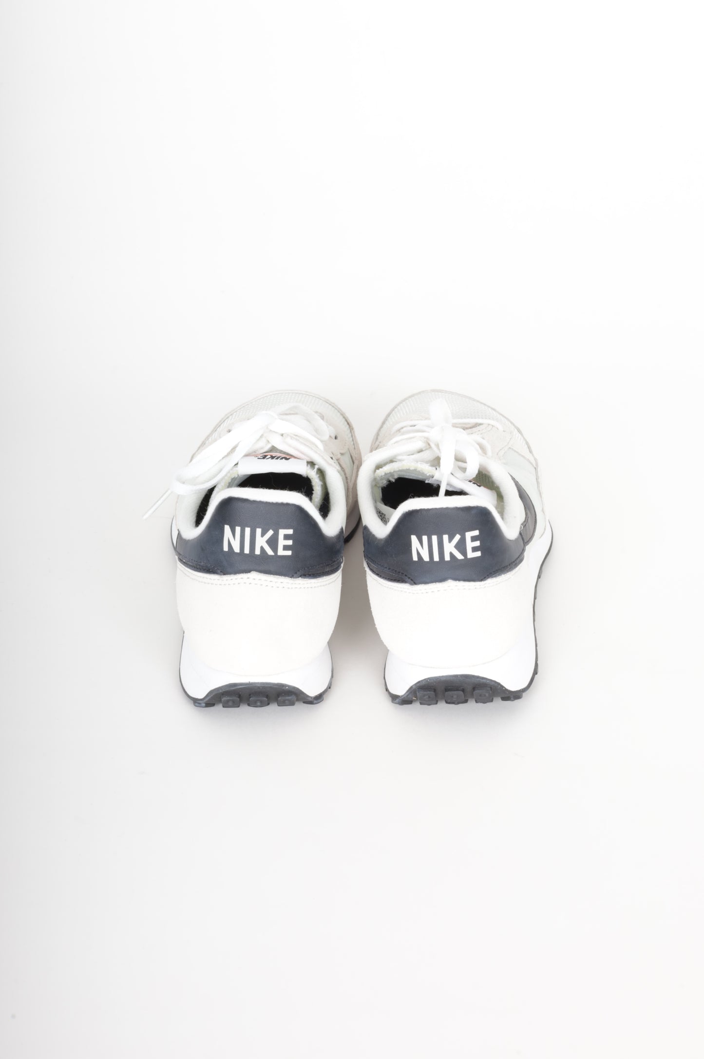 Nike Mens Grey Sneakers Size EU 42.5