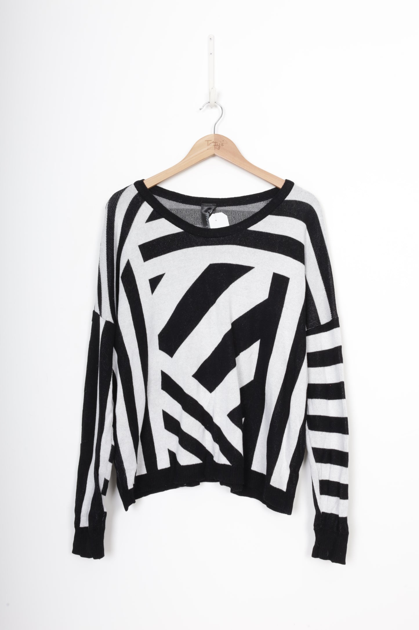 Maaike Womens Black Jumper Size SP