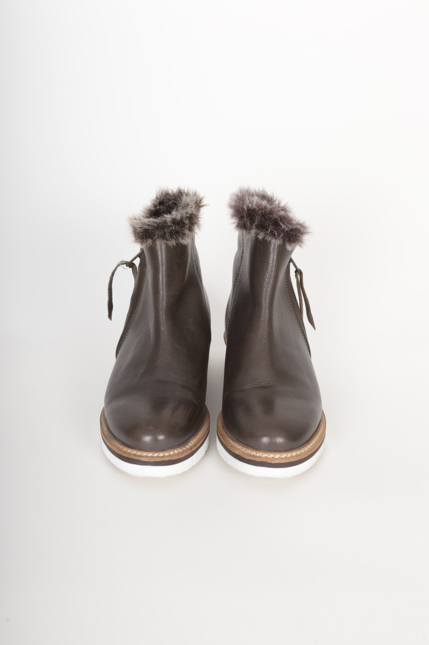 EOS Womens Brown Boots Size EU 37