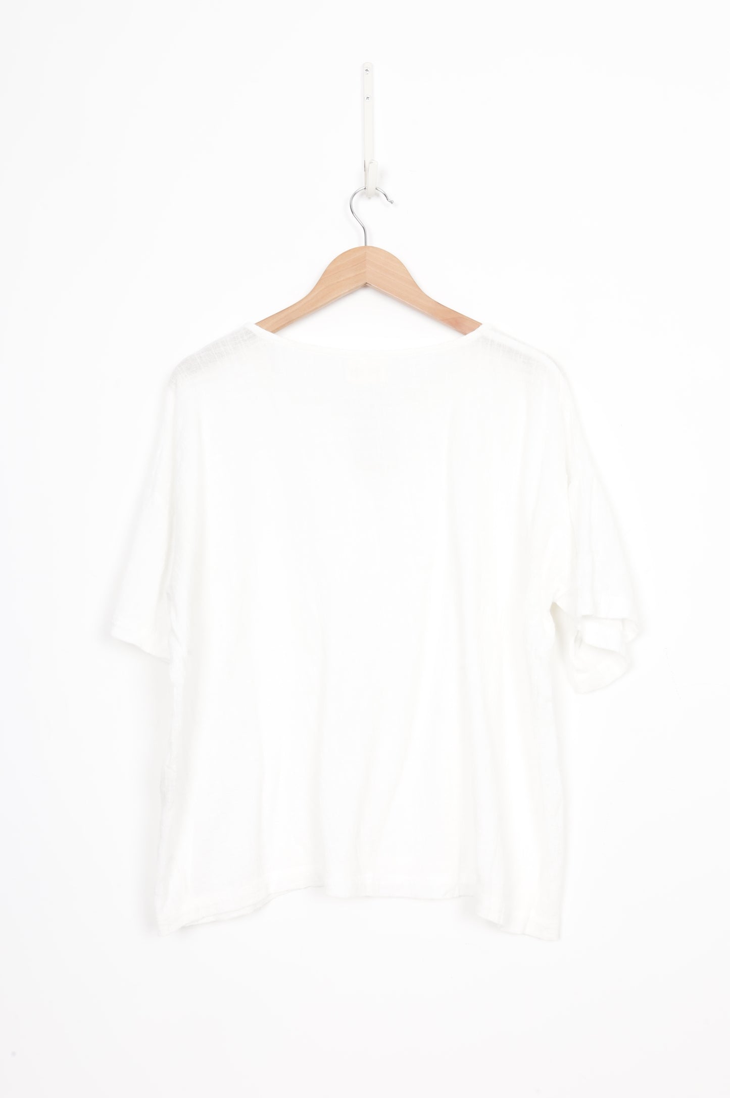 Beiged Womens White Top Size O/S