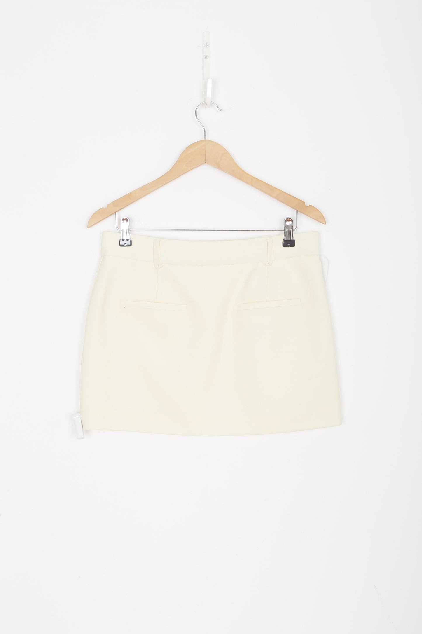 Camilla and Marc Womens White Mini Skirt Size 10