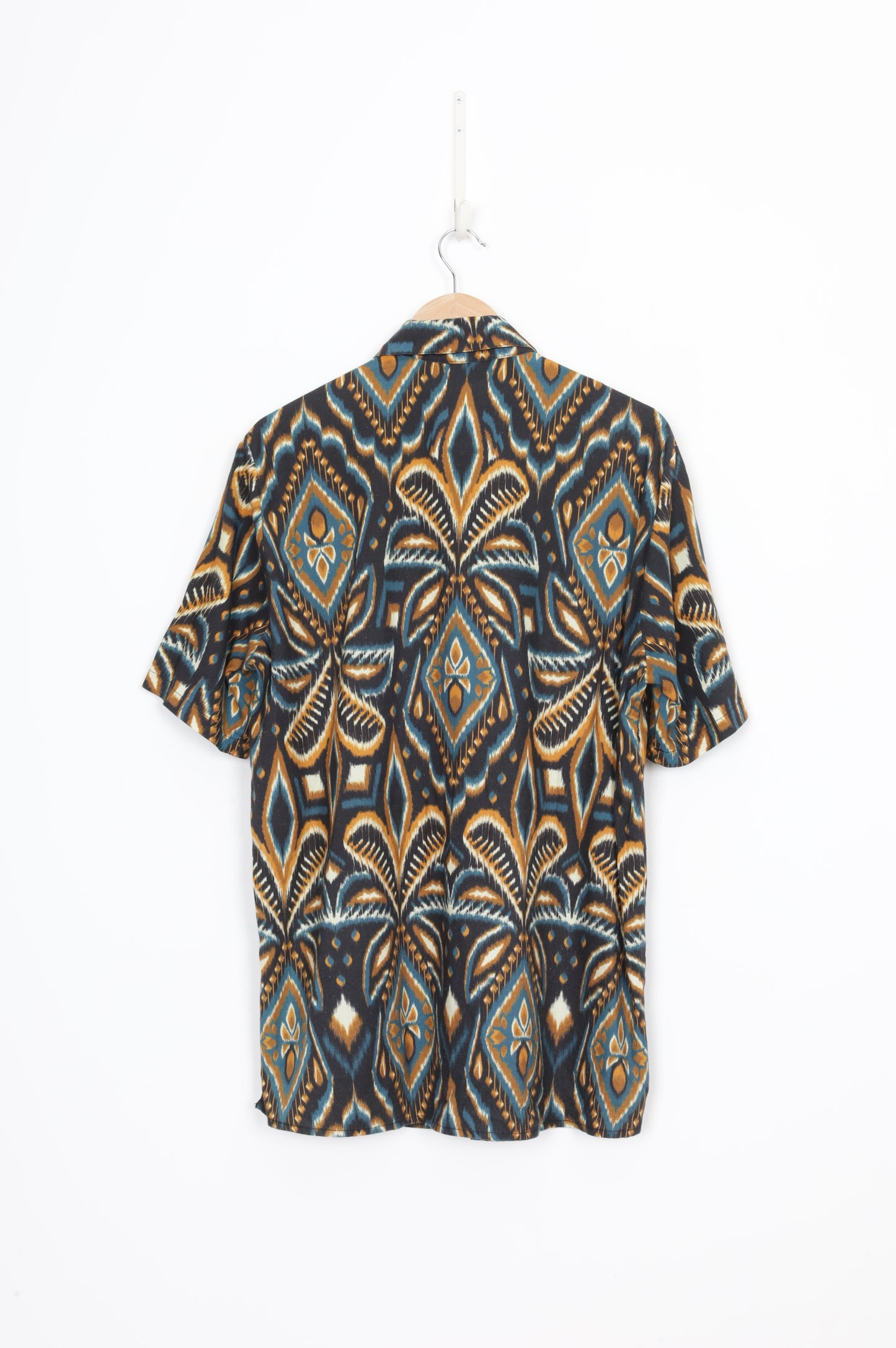 Farm Womens Multi Shirt Size L