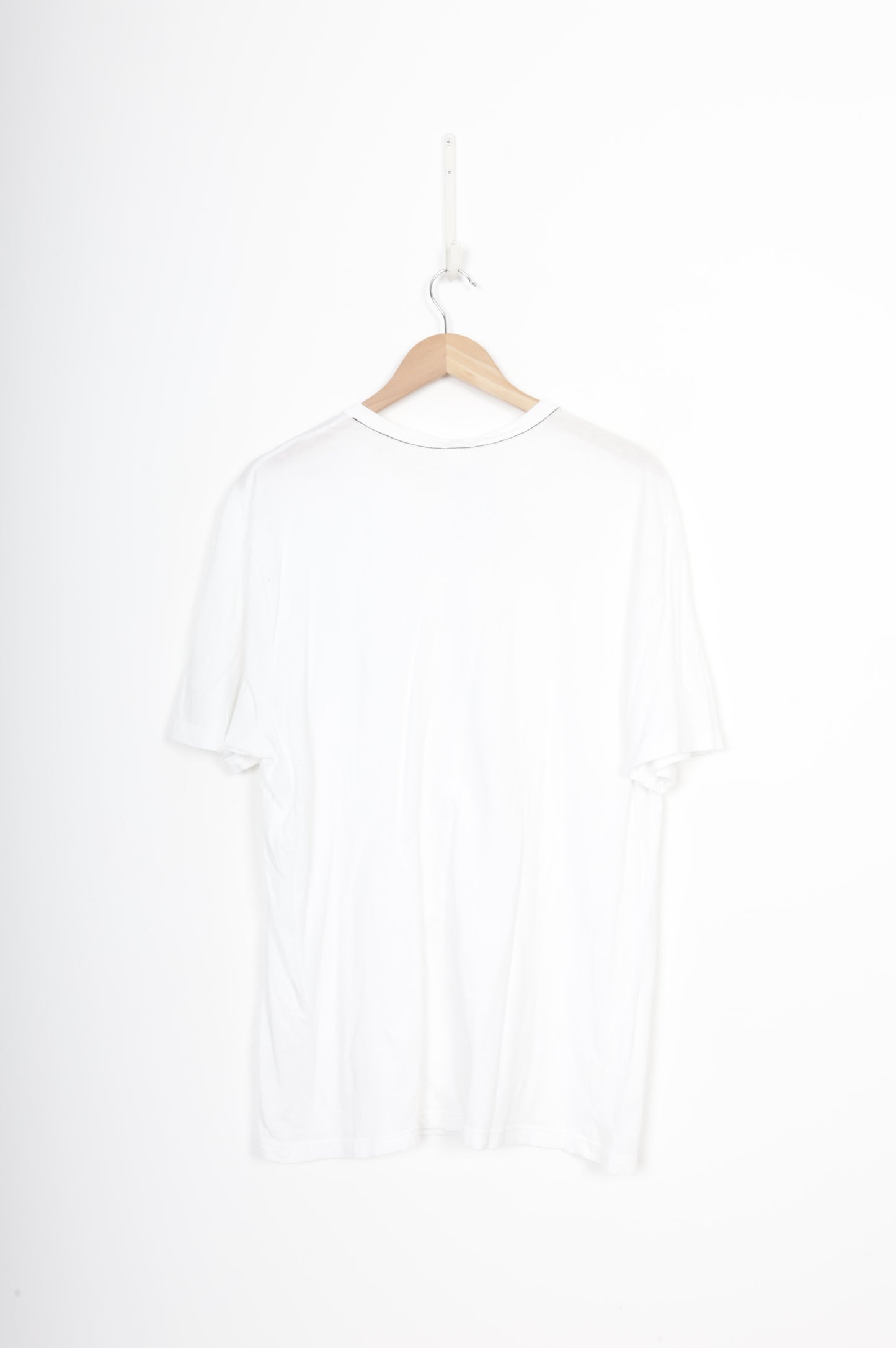 Bassike Mens White T-shirt Size L