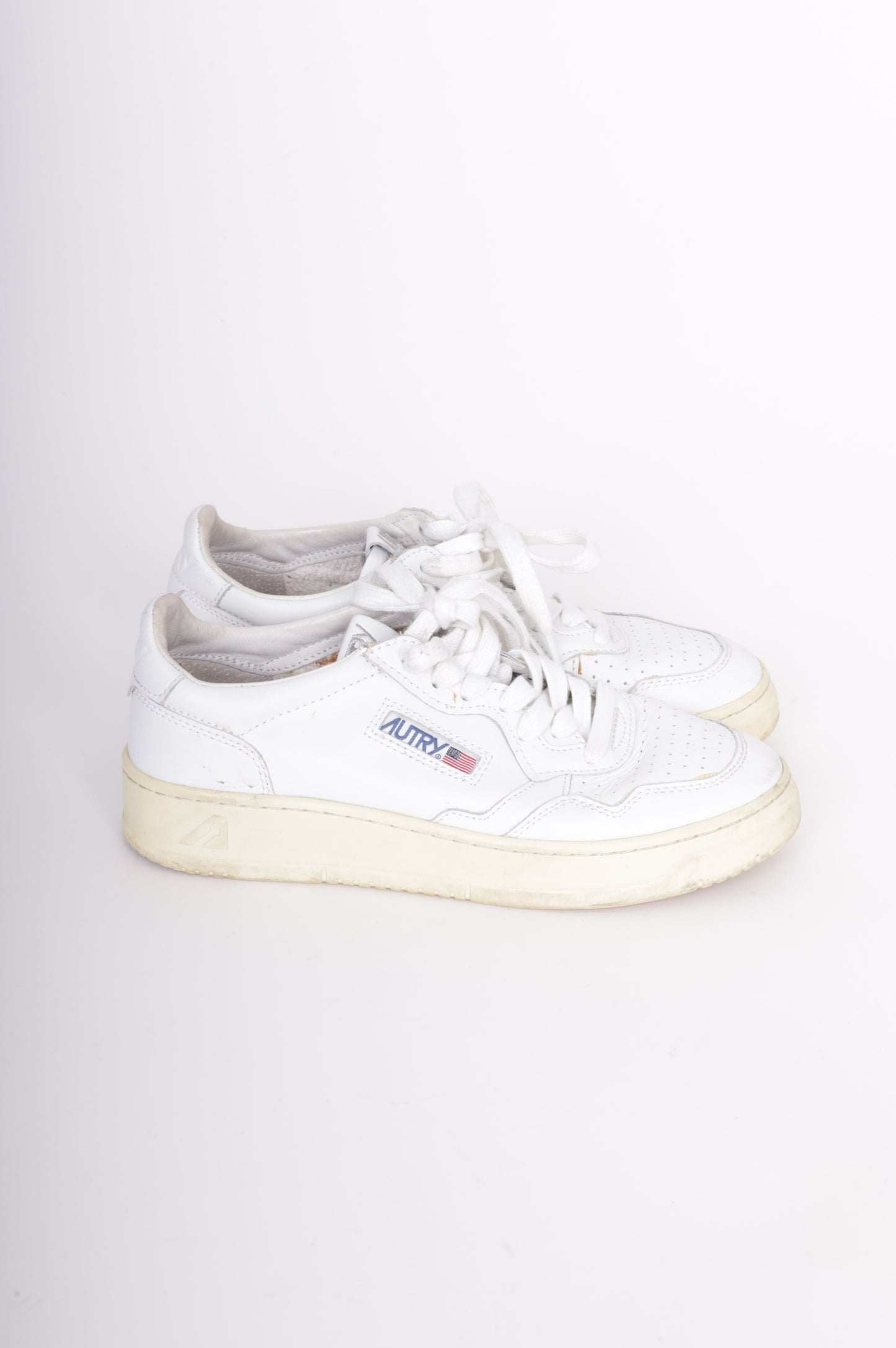 Autry Womens White Sneakers Size 38