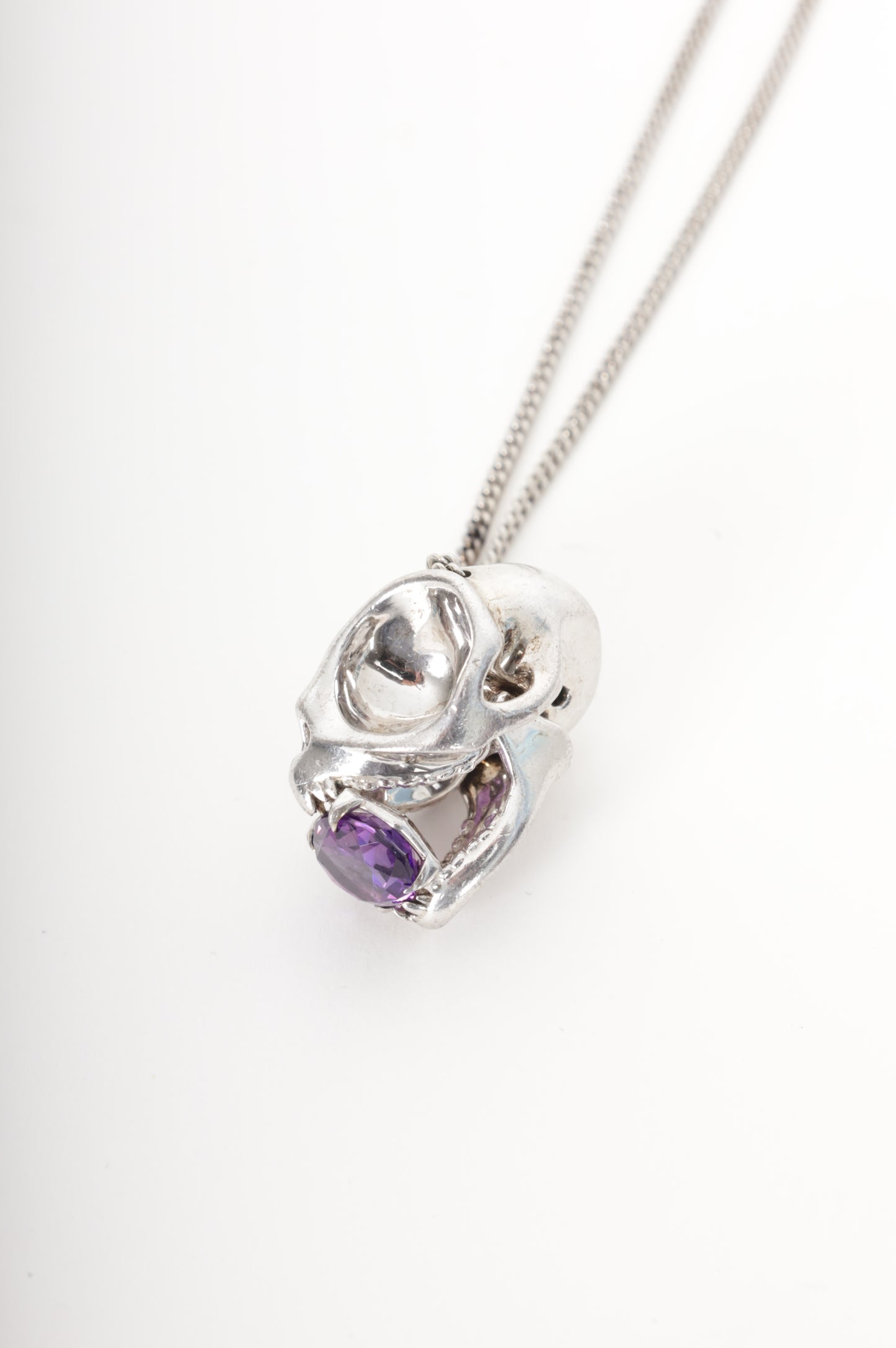 Violet Darkling Womens Silver Necklace Size O/S