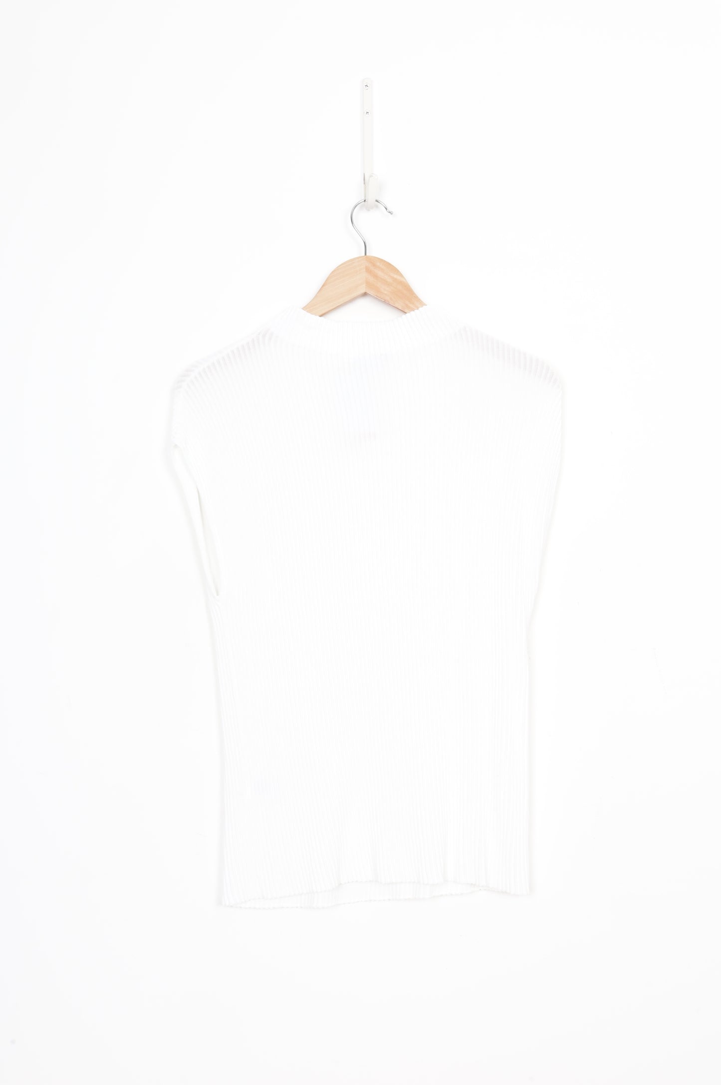 Veronika Maine Womens White Top Size M