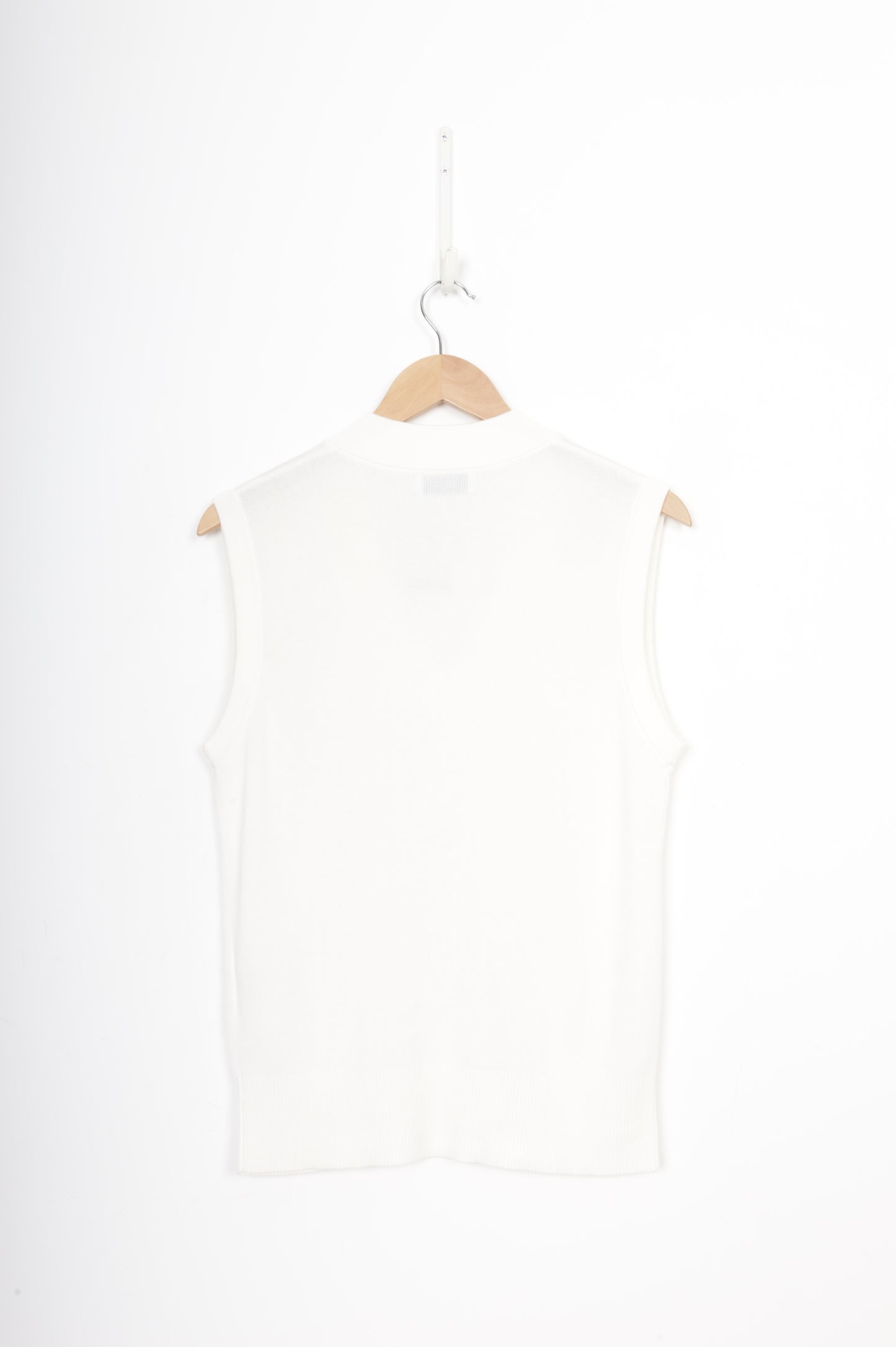 Henne Womens Cream Vest Size S