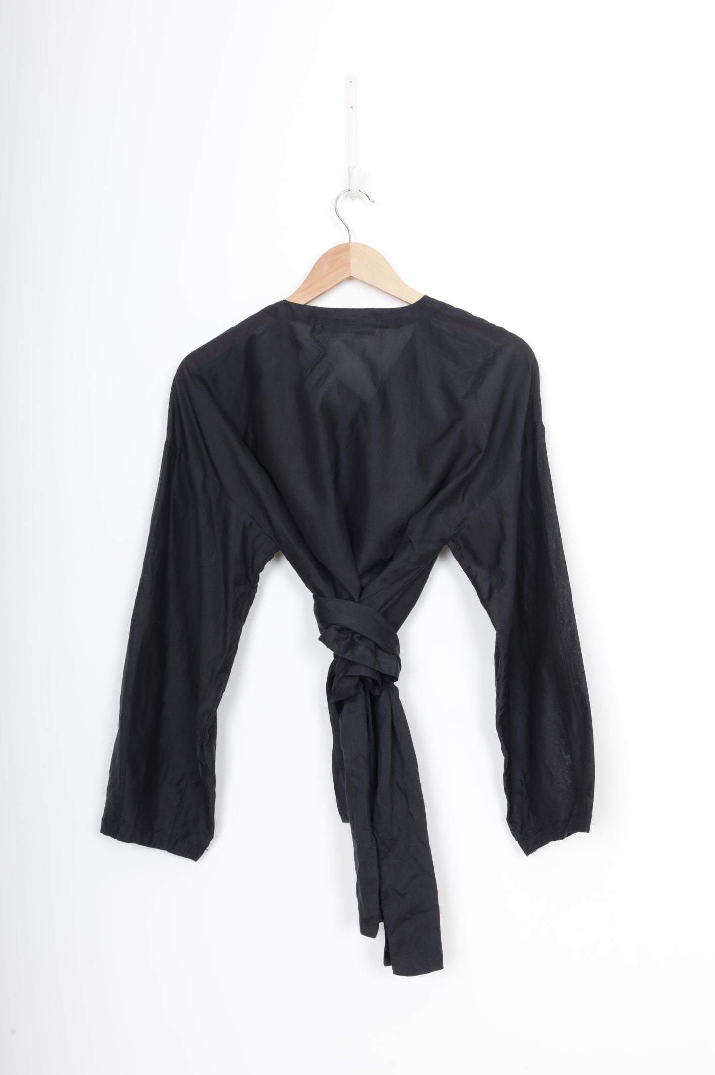 Alpha60 Womens Black Shirt Size L