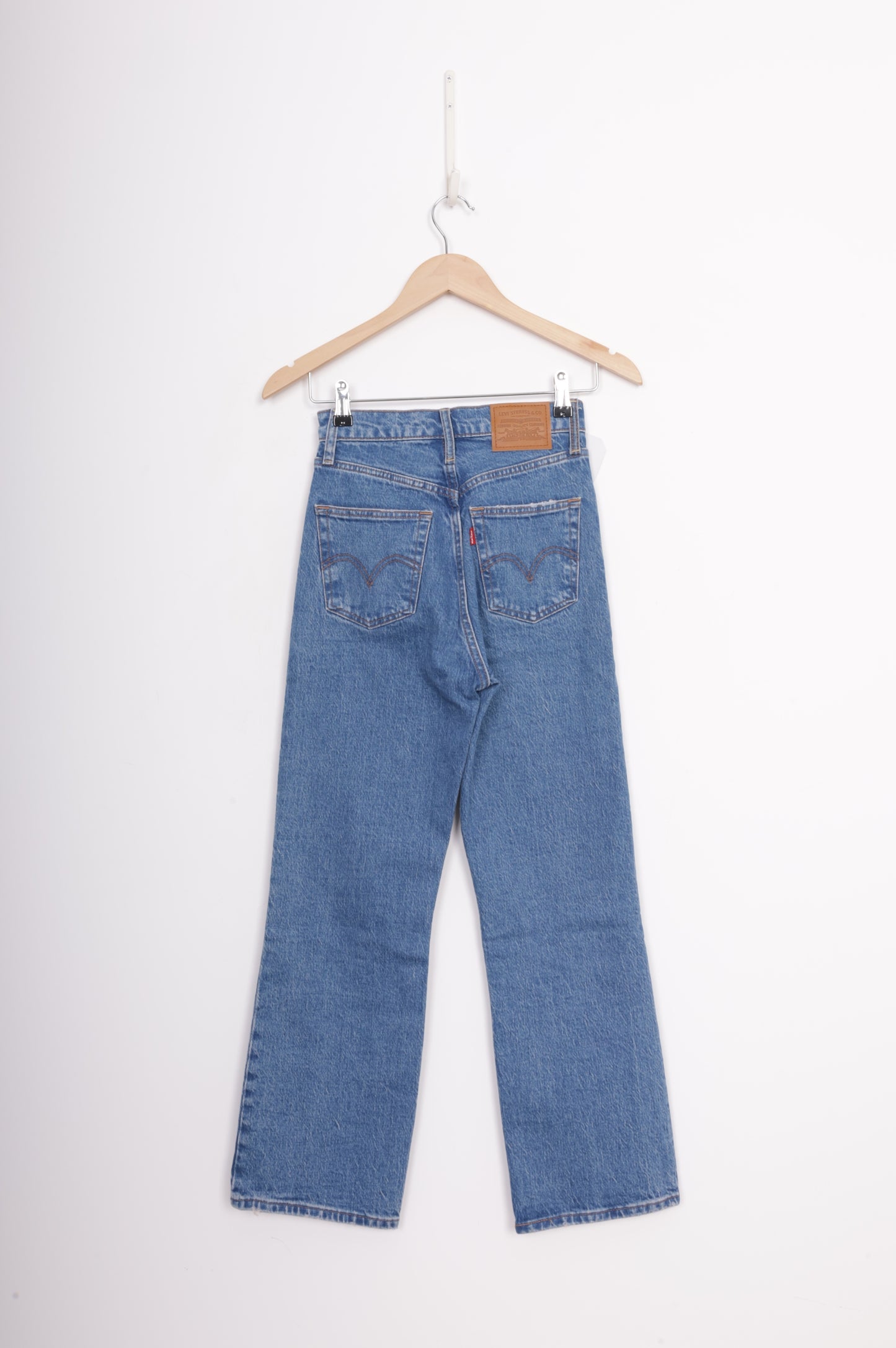 Levis Womens Blue Jeans Size 24