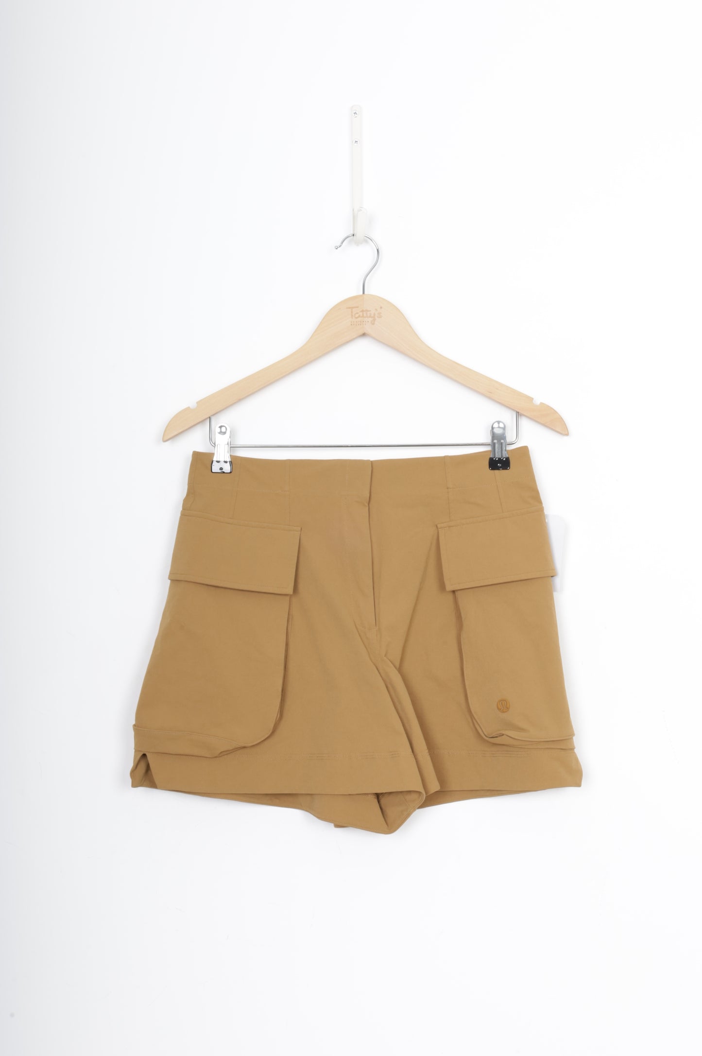 Lululemon Womens Khaki Shorts Size 6