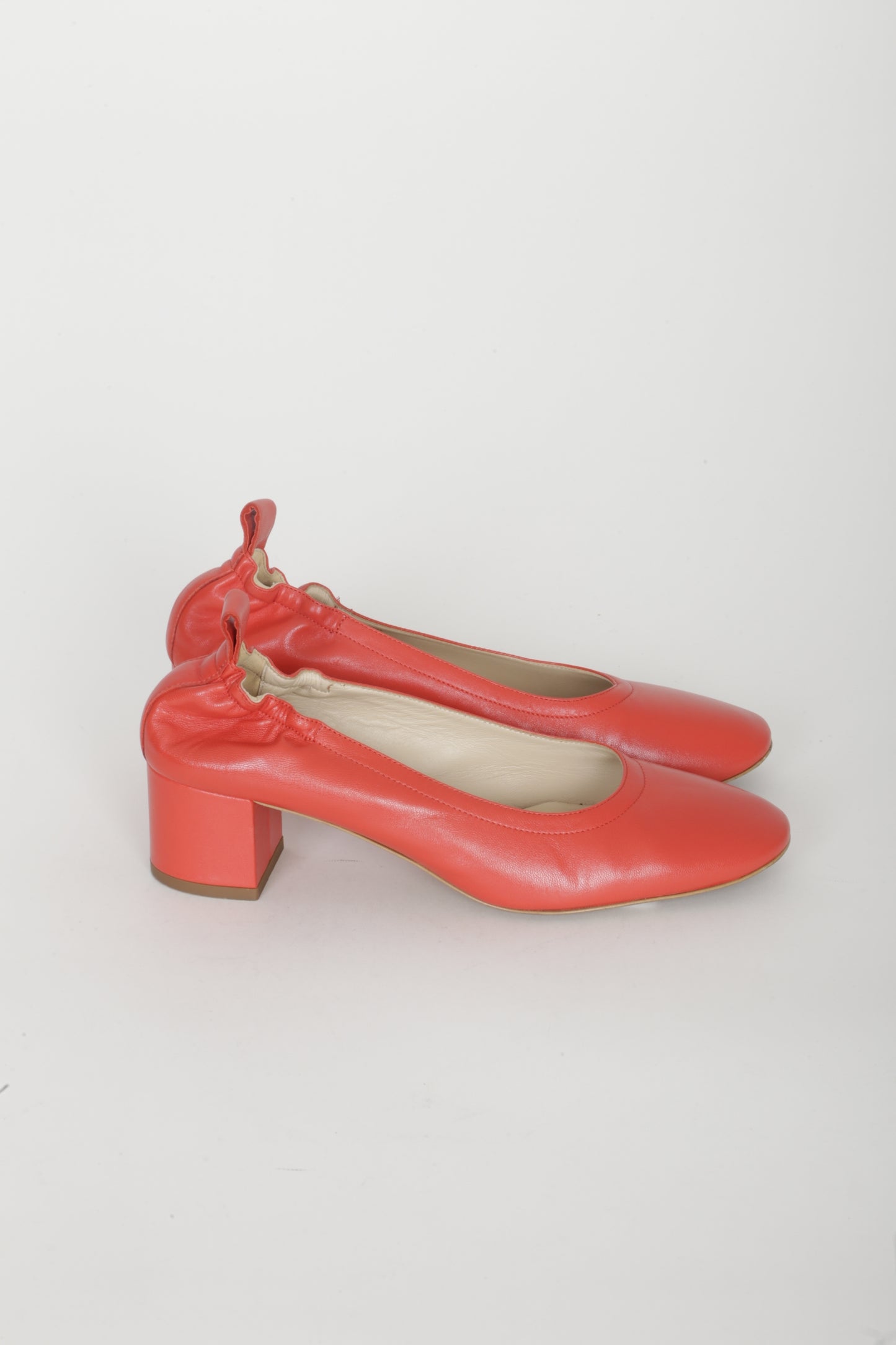 Everlane Womens Red Heels Size US 8