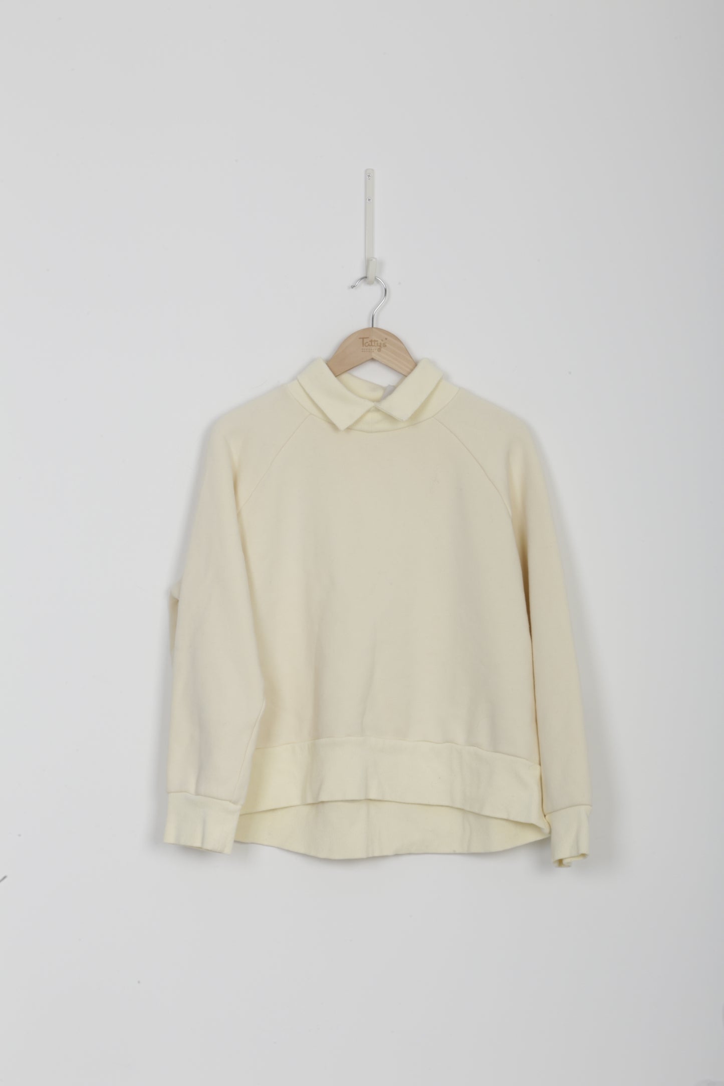 Harris Tapper Womens Cream Sweatshirt Size 8