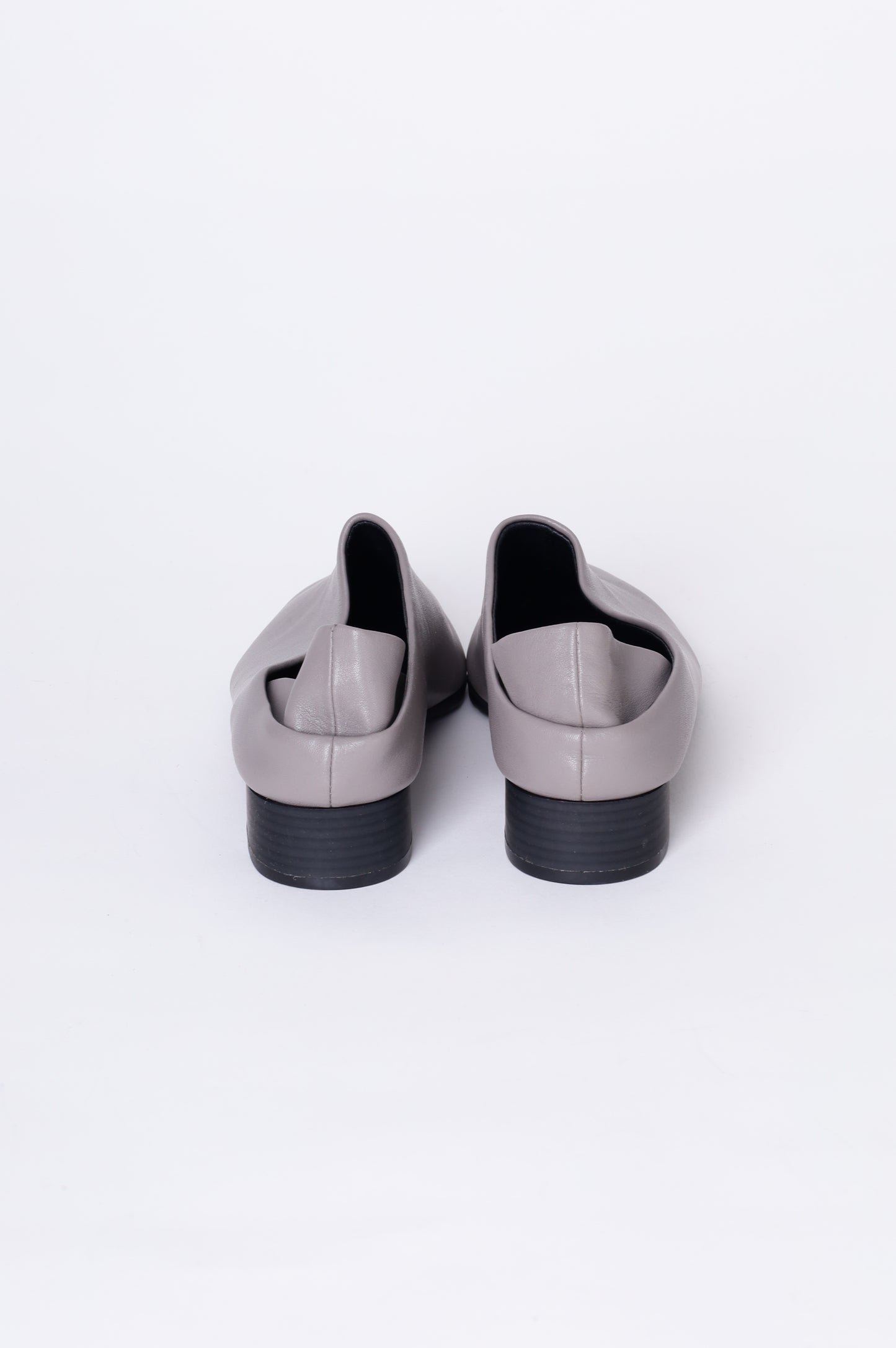 DKNY Womens Grey Shoes Size EU 36