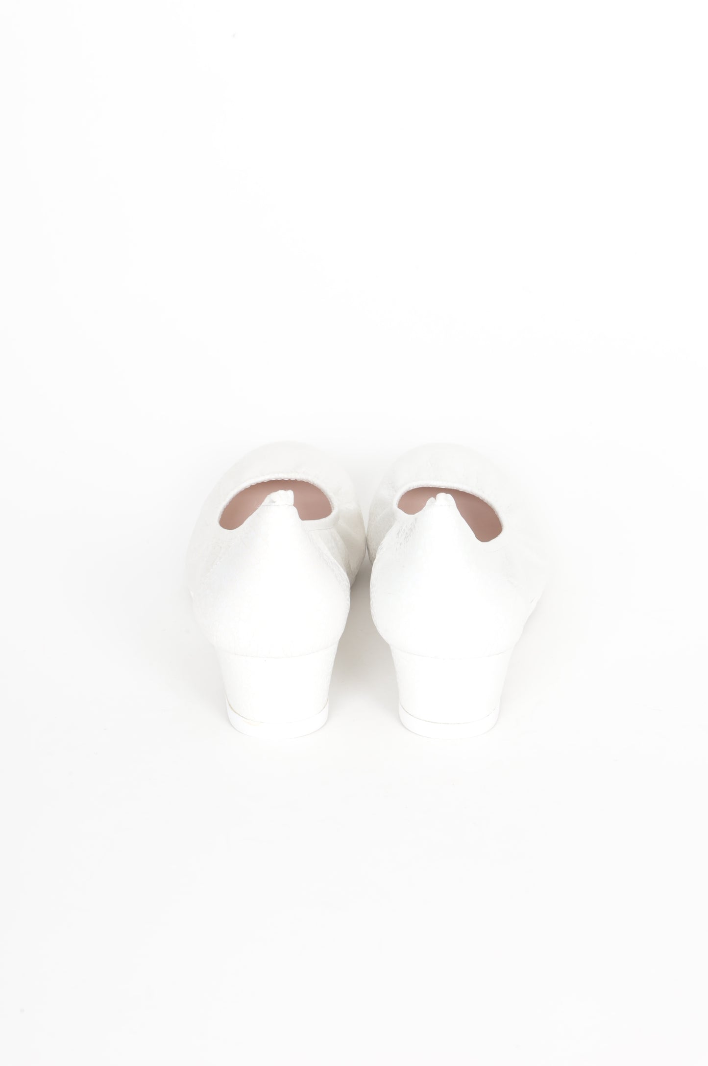 Sabrinas Womens White Shoes Size EU 38