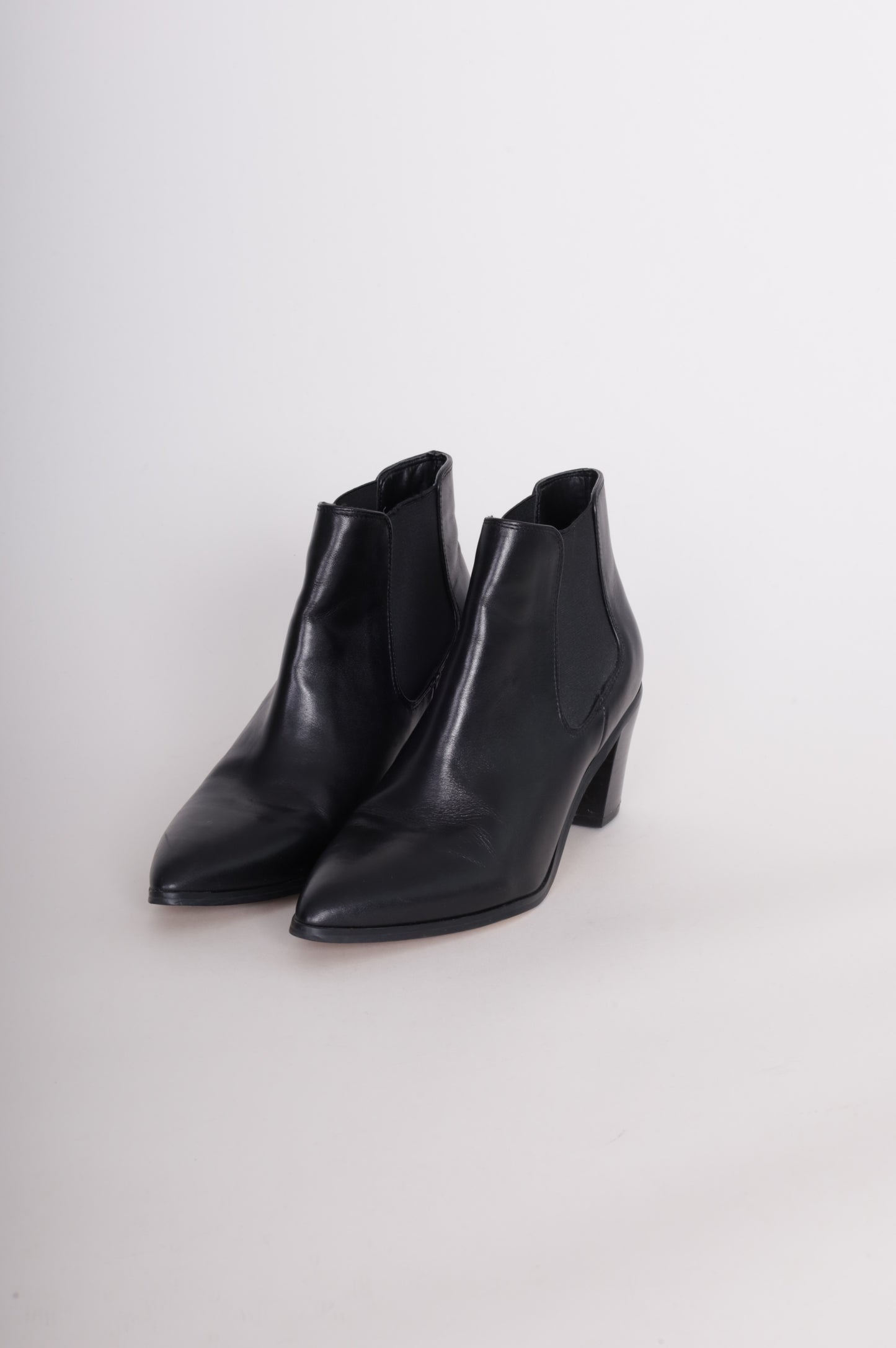 Nine West Womens Black Boots  Size EU 40