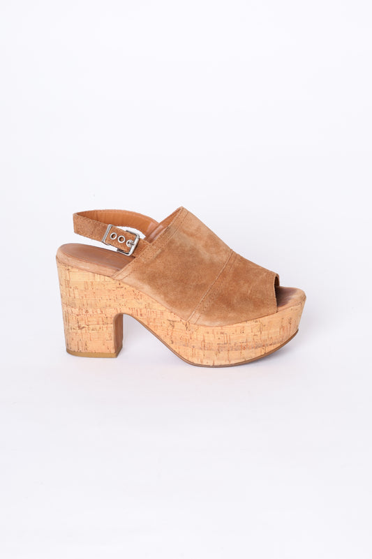 Alpe woman Womens Brown Heels Size EU 38