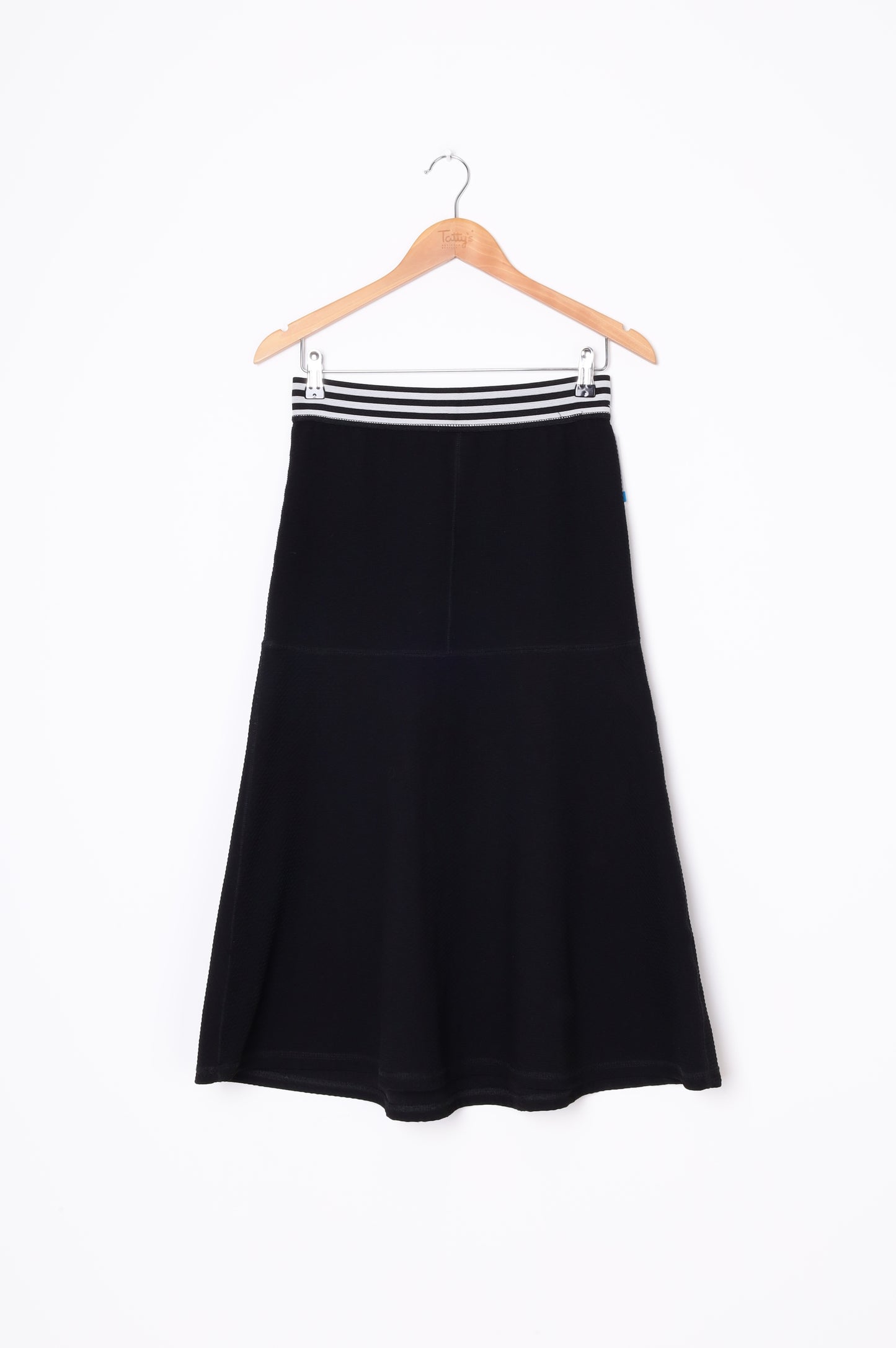 Camilla & Marc Womens Black Skirt Size 8