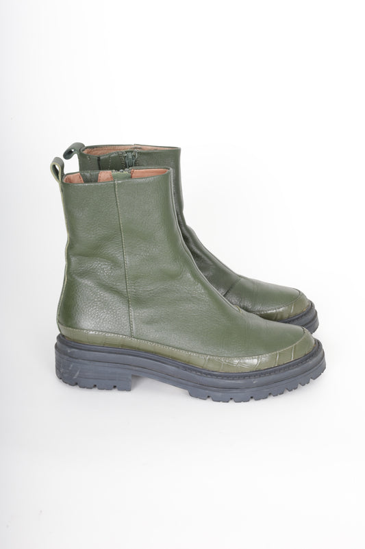 Mi Piaci Womens Green Boots  Size EU 37