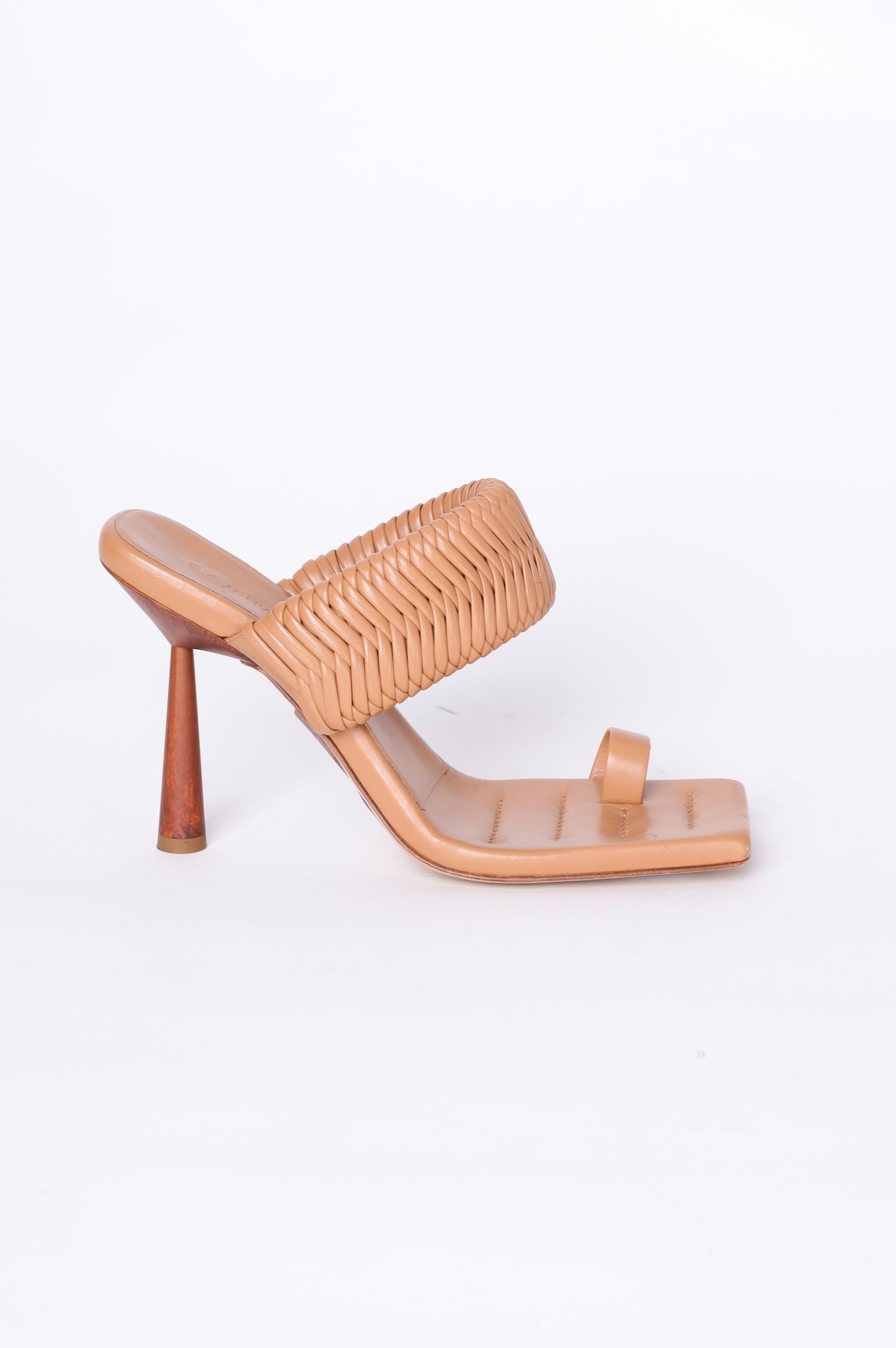 GIA / RHW Womens Beige Heels Size EU 40