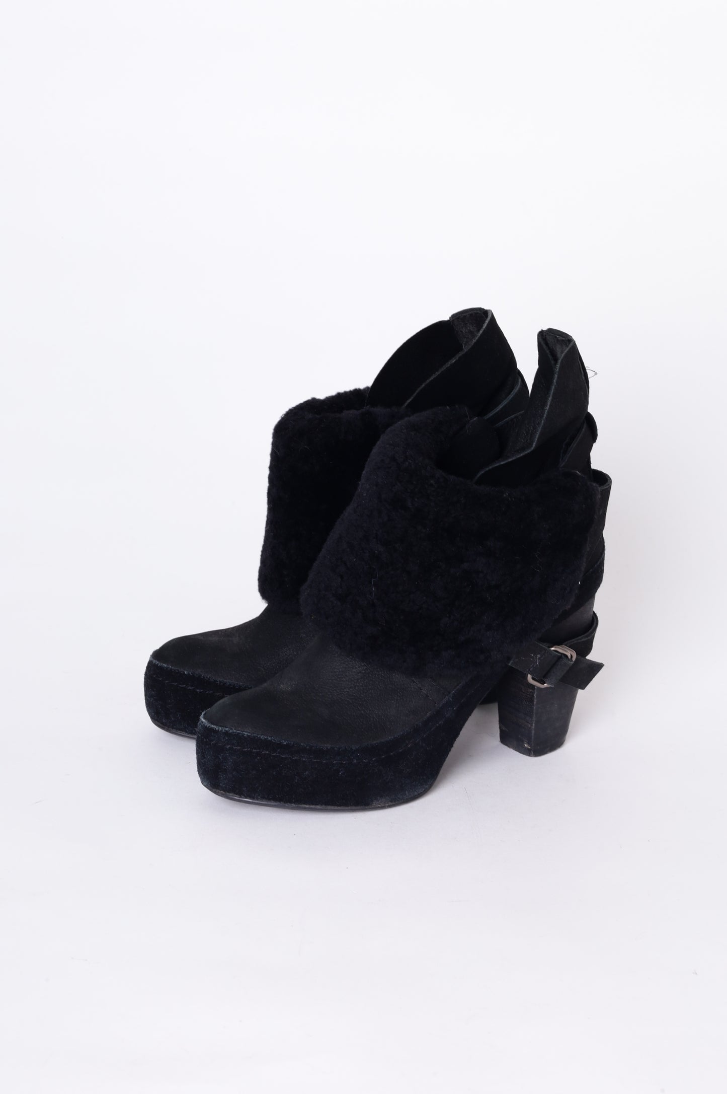 Venilla Suite Womens Black Boots  Size EU 35