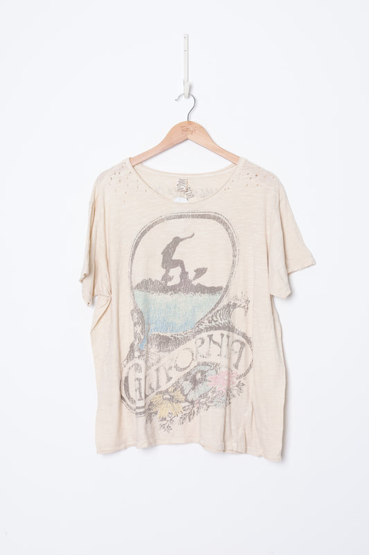 Magnolia Pearl Womens Cream T-shirt Size O/S