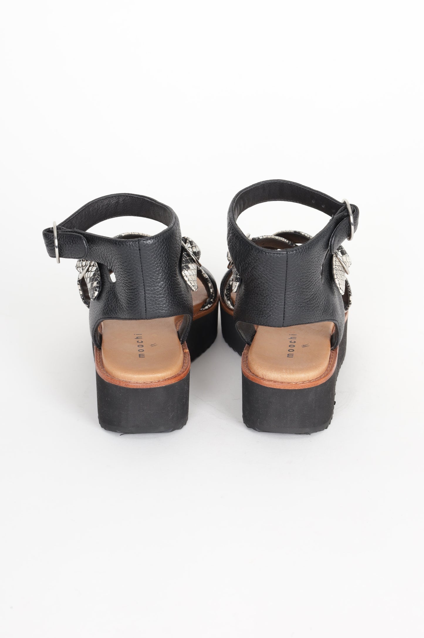 Moochi Womens Black Shoes Size EU 39