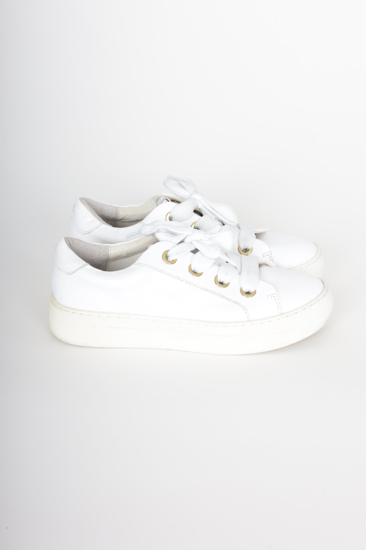 Deuce x Bloom Womens White Sneakers Size EU 40