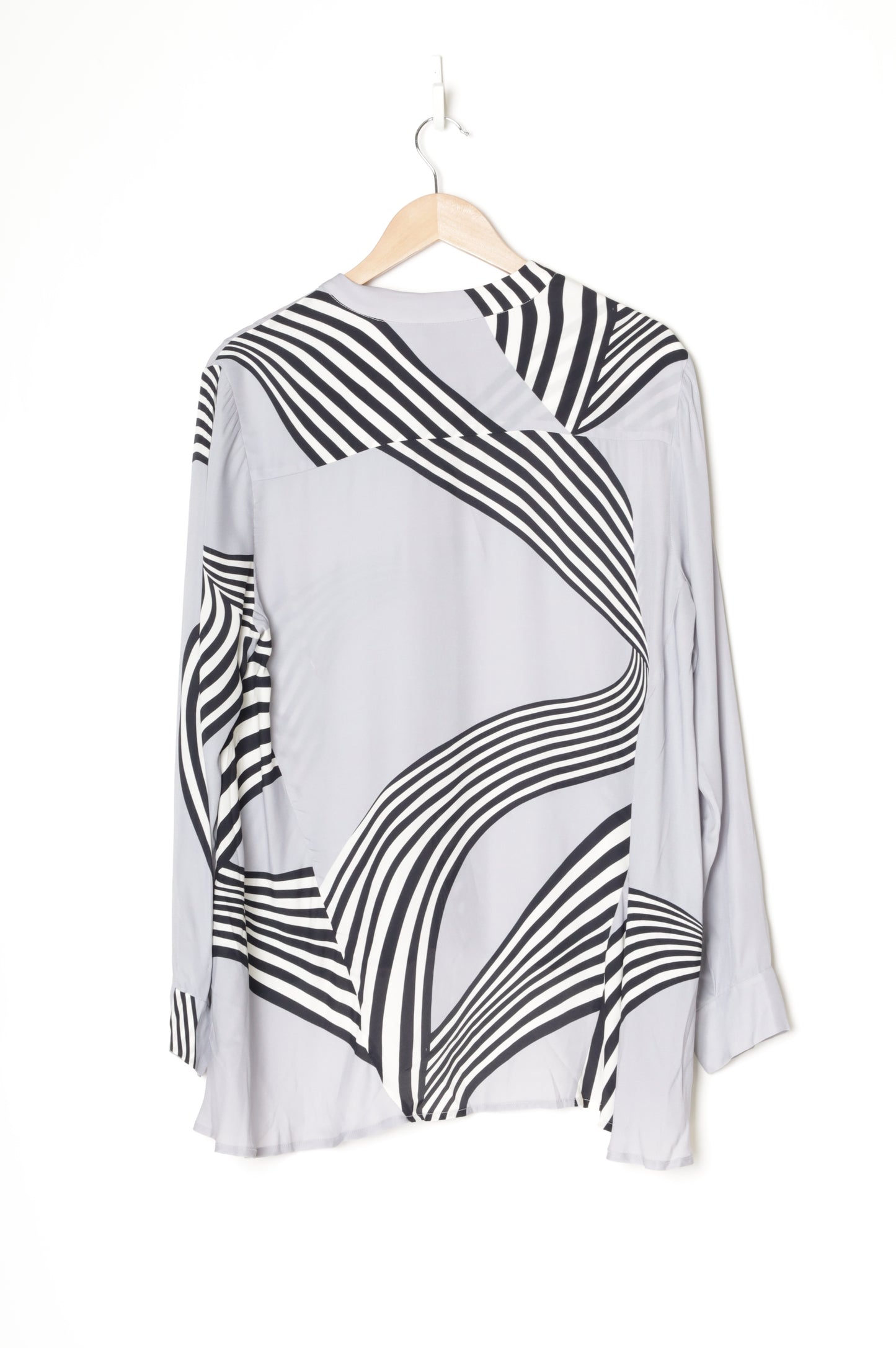 Lania the Label Womens Grey Shirt Size 12