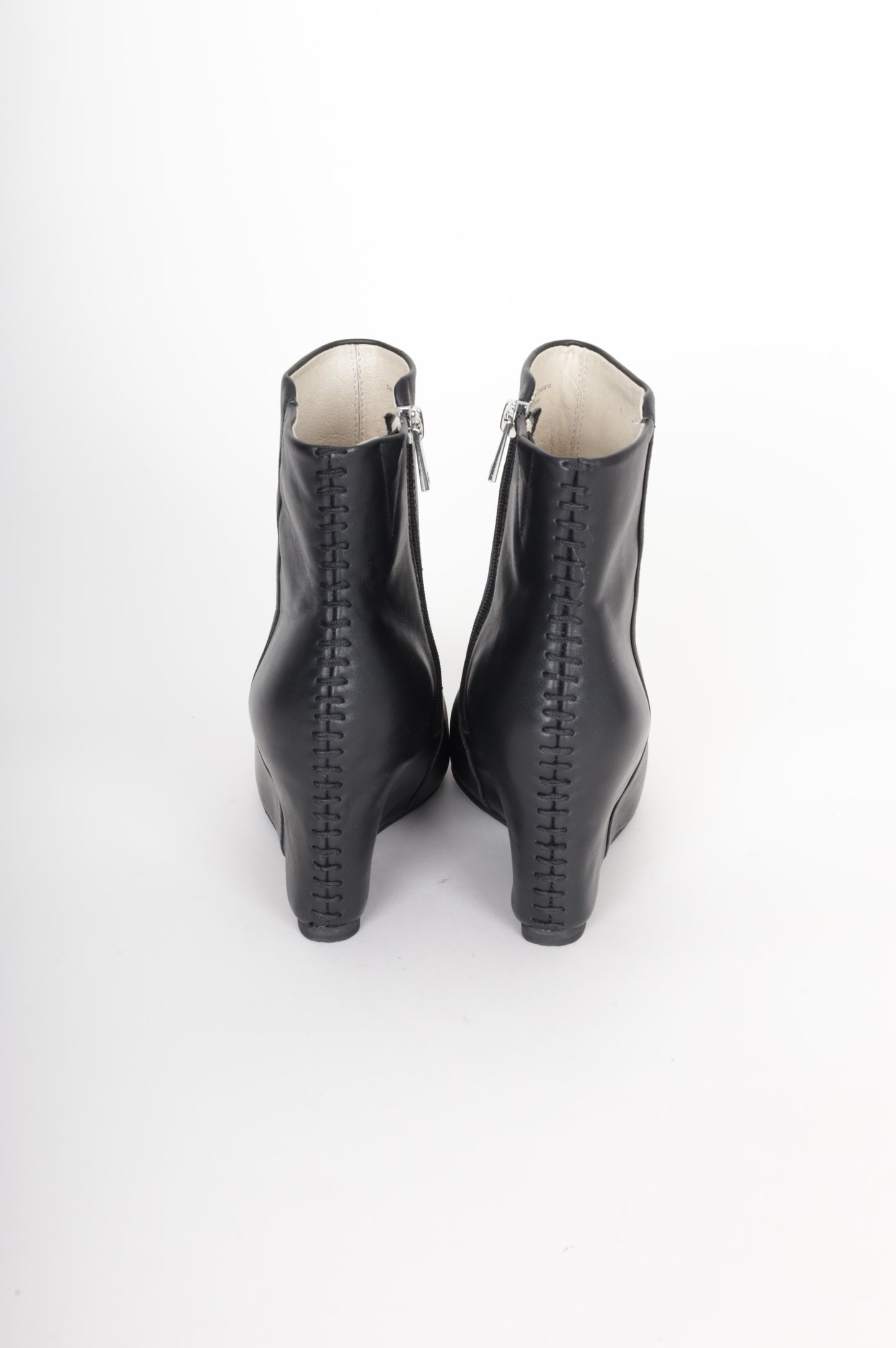 Chaos & Harmony Womens Black Boots  Size EU 37