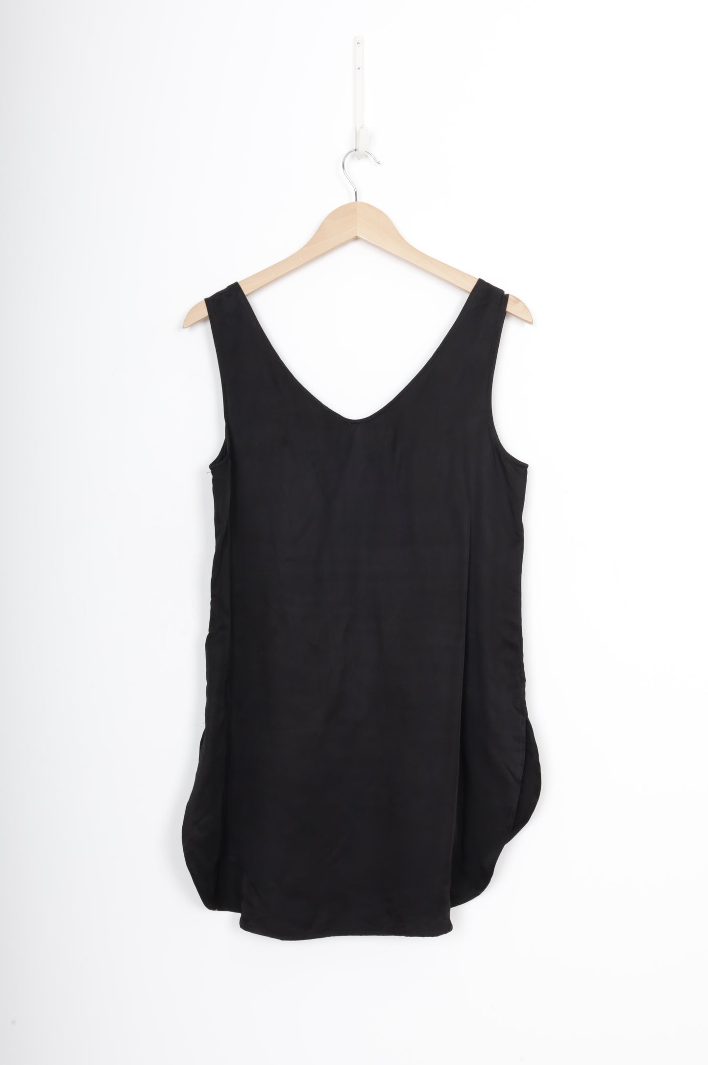 Moochi Womens Black Top Size 8