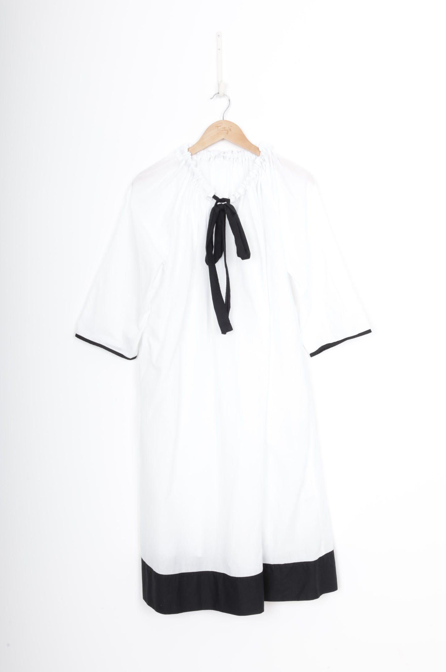 Sergent Pretty Womens White Dress Size XL