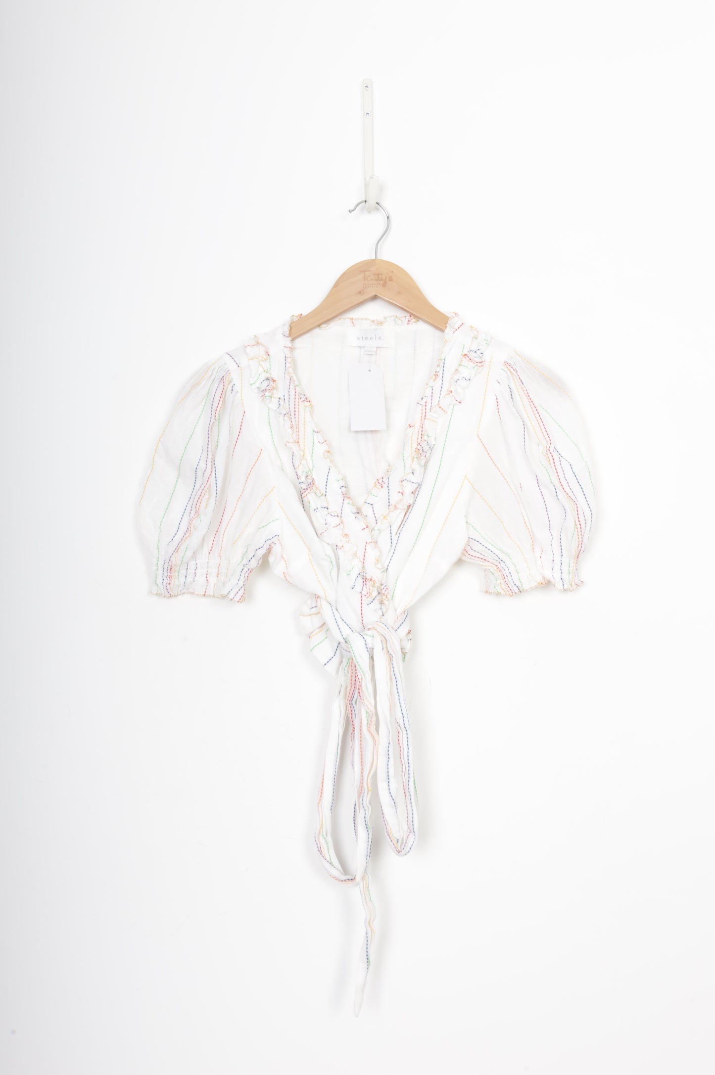 Steele Womens White Top Size M