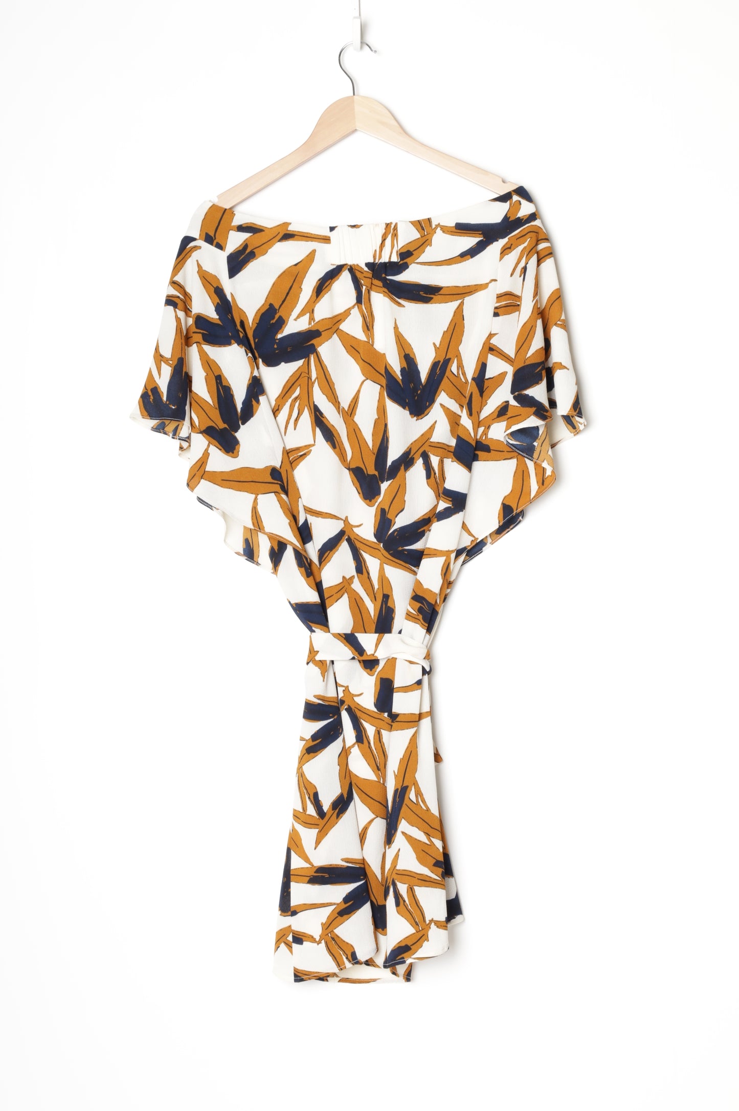 Knuefermann Womens Cream Dress Size O/S