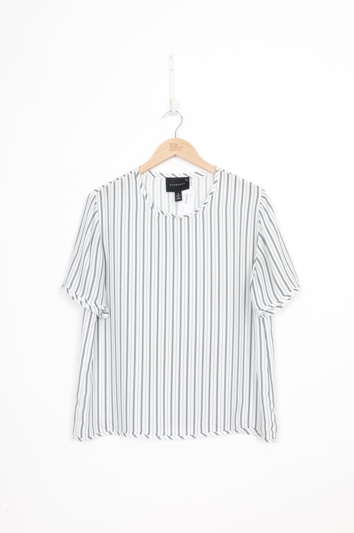 Widdess Womens Black Shirt Size M