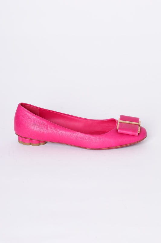 Salvatore Ferragamo Womens Pink Shoes Size EU 38